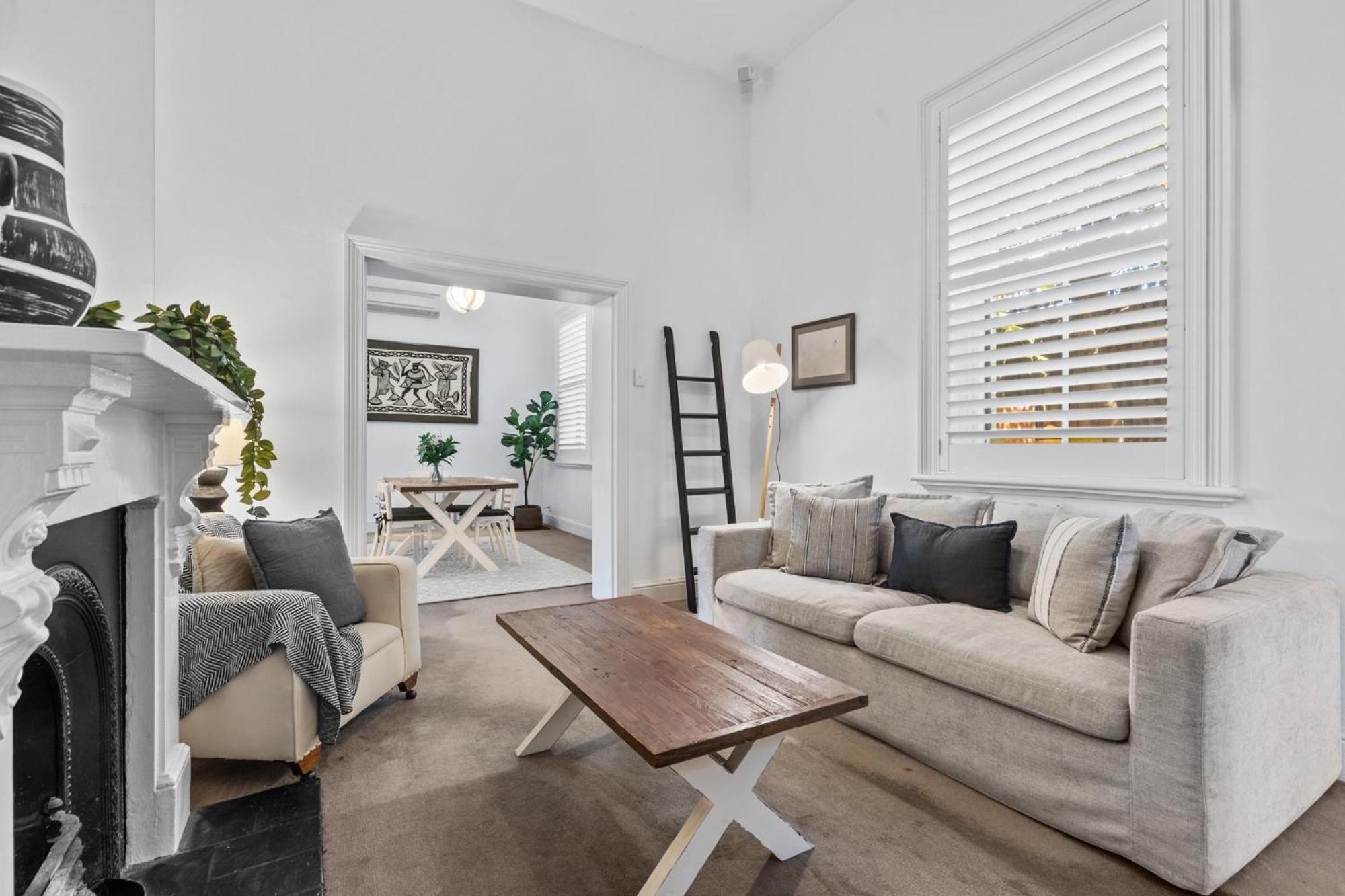 Heritage Bluestone Home near Scotch College