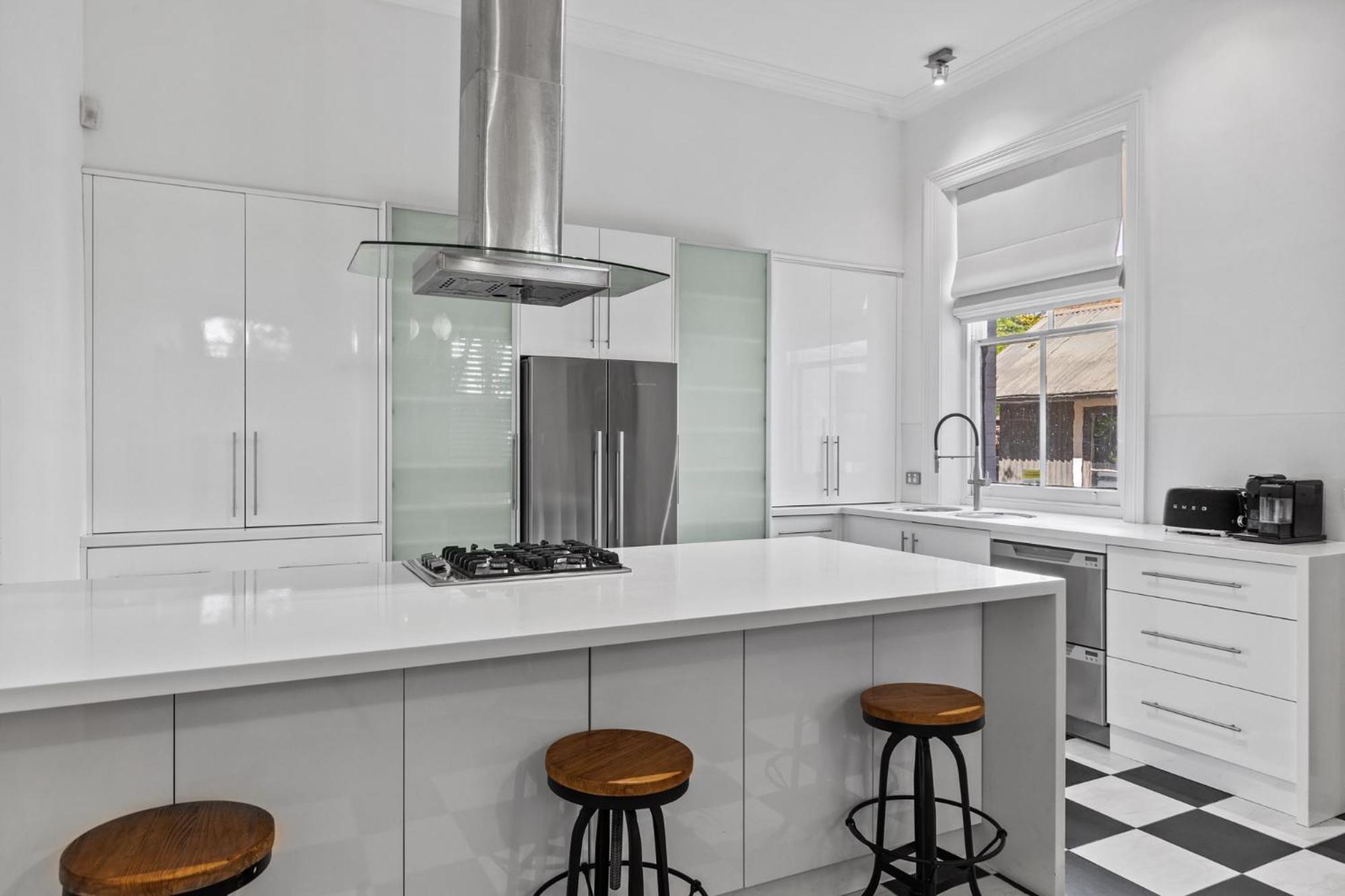 Heritage Bluestone Home near Scotch College