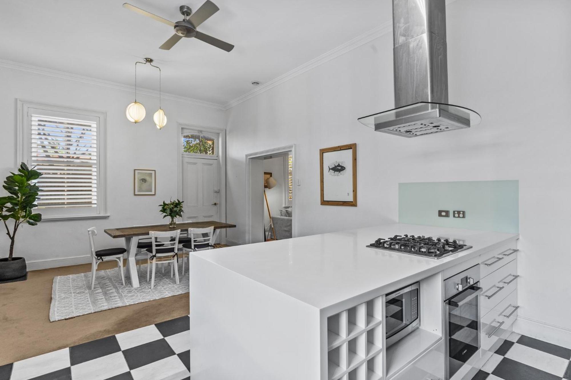 Heritage Bluestone Home near Scotch College