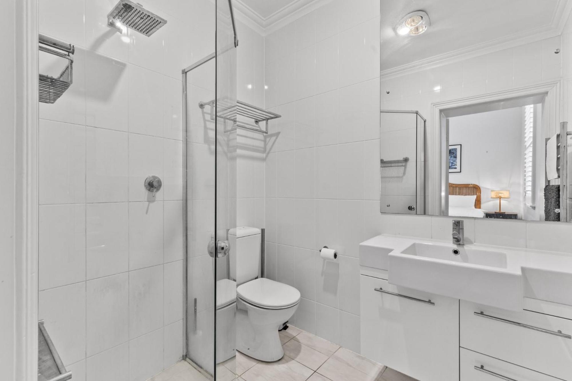 Heritage Bluestone Home near Scotch College