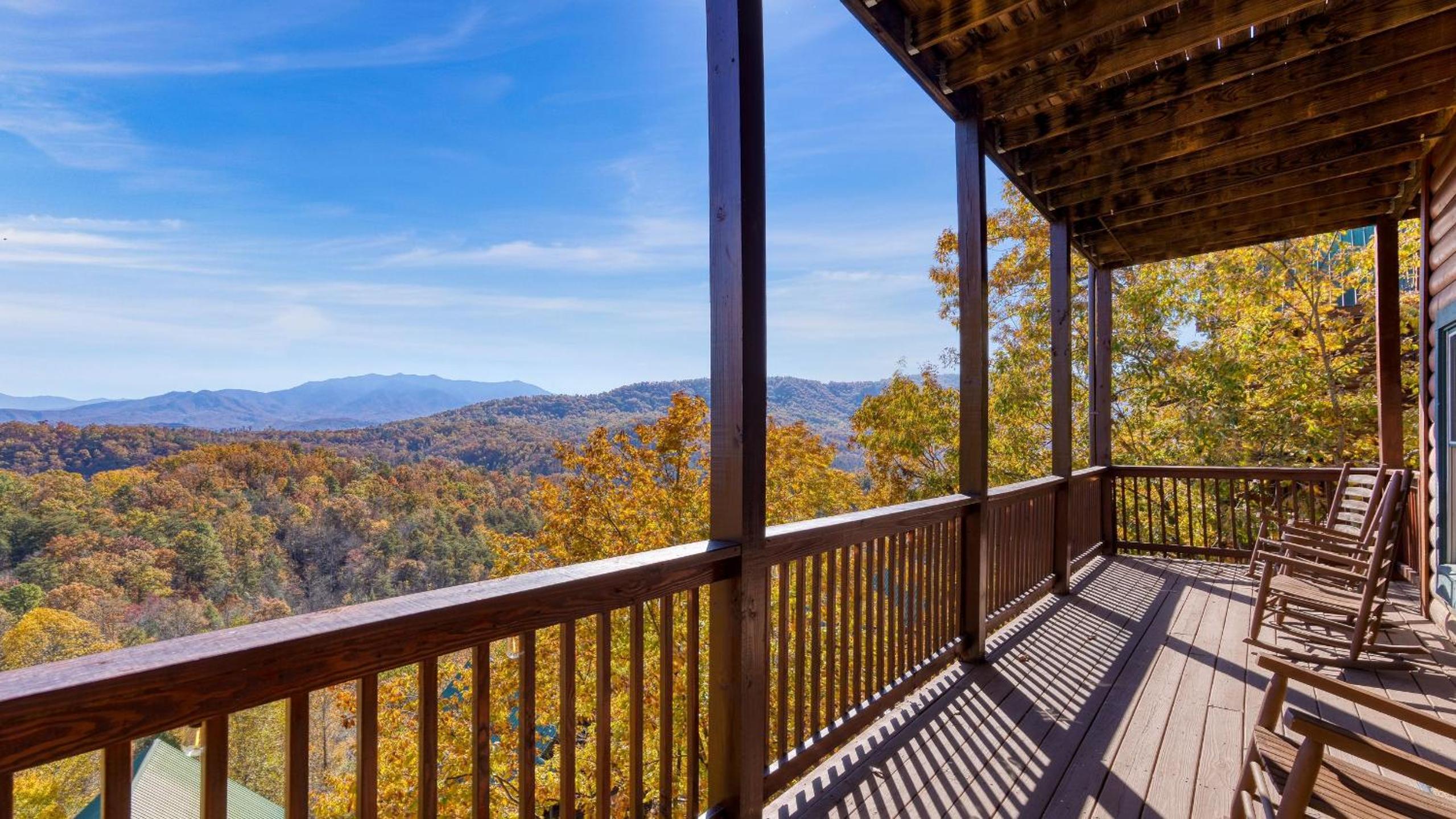 Game Room Hot Tub 3 Decks w Smoky Mountain Views Raccon Ridge by AvantStay