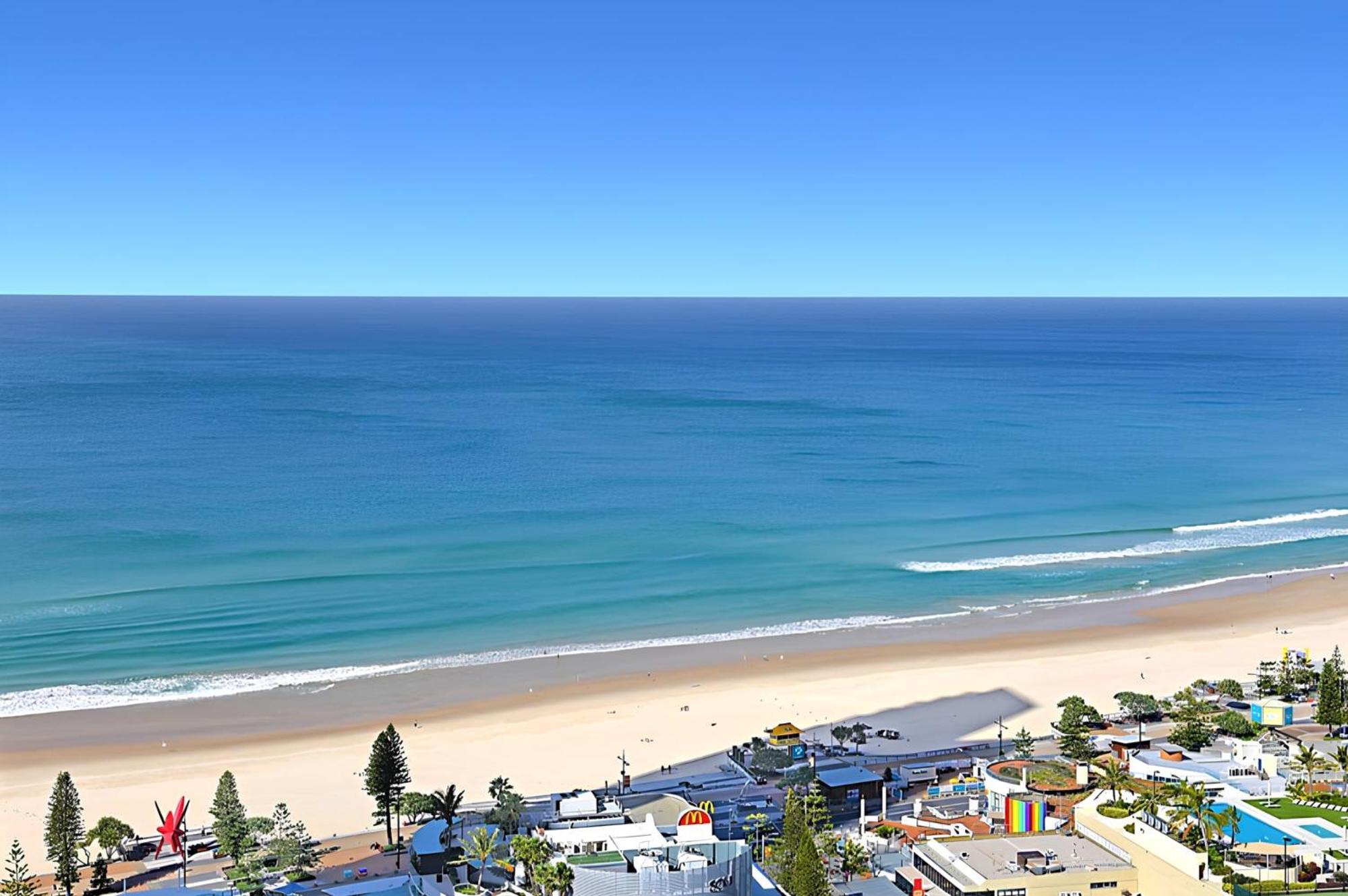 Stylish 2-Bed Apartment in Surfers Paradise