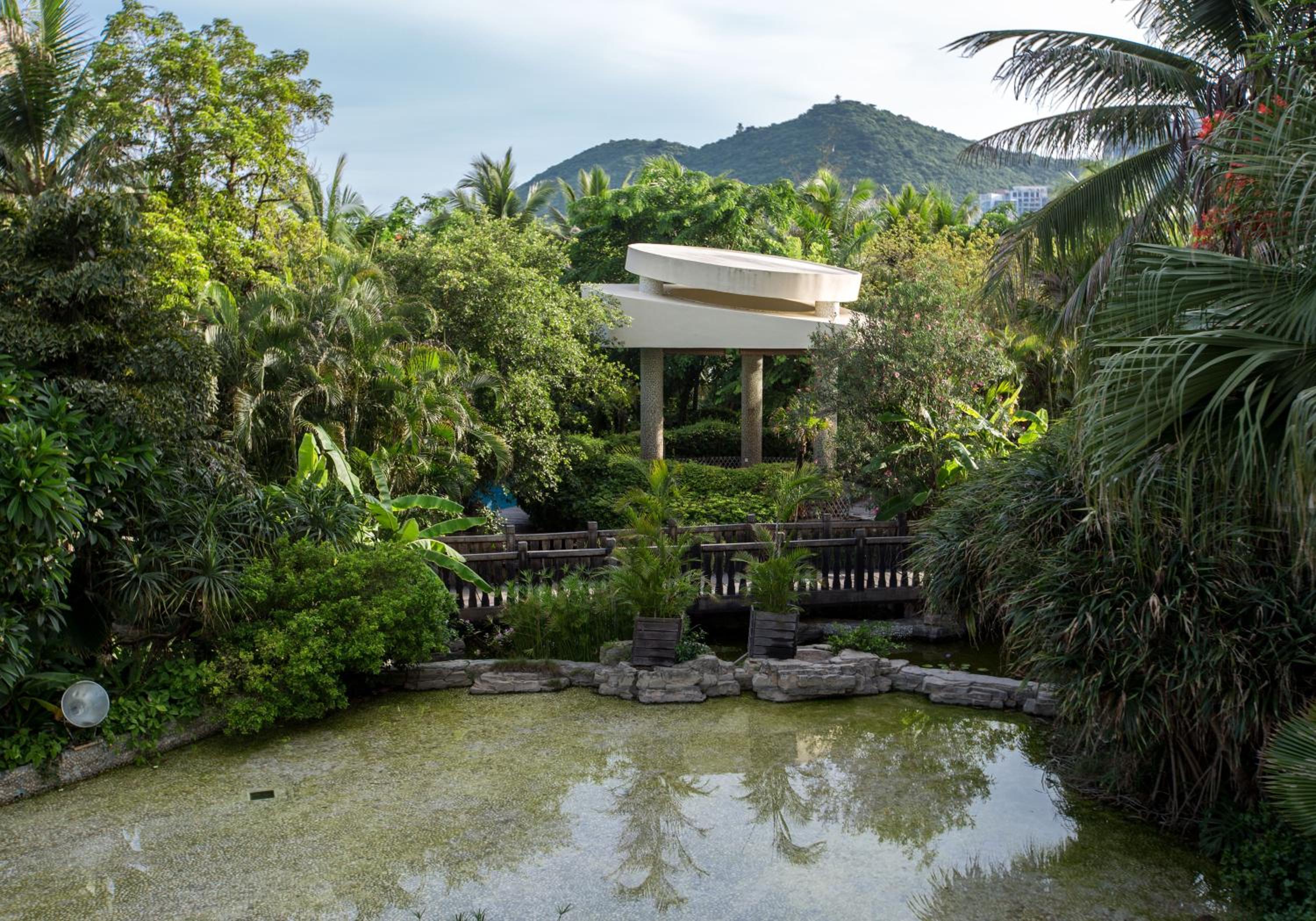 Sunshine Resort Intime Sanya