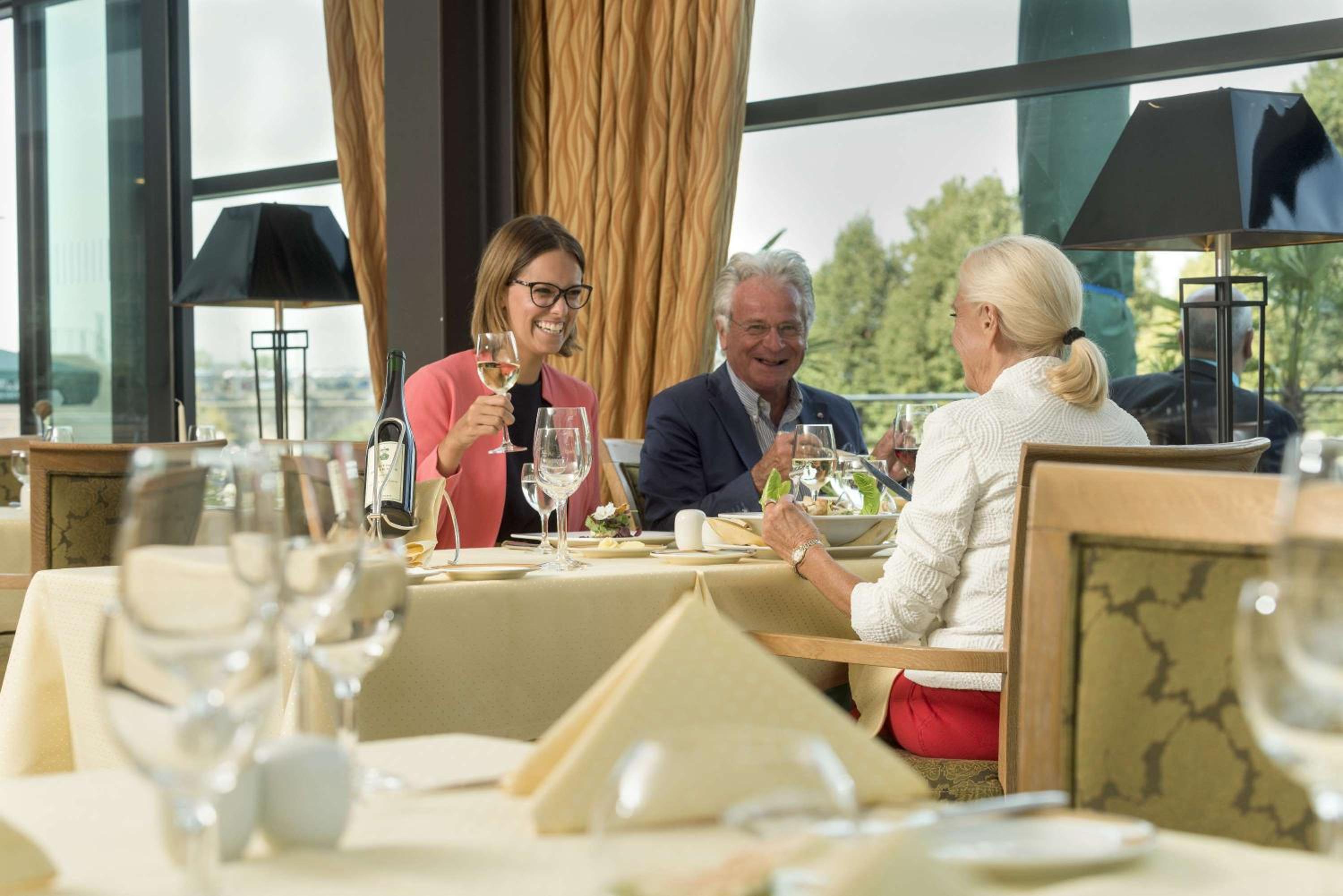 Dresden Vacations - Maritim Hotel Dresden - Property Image 4