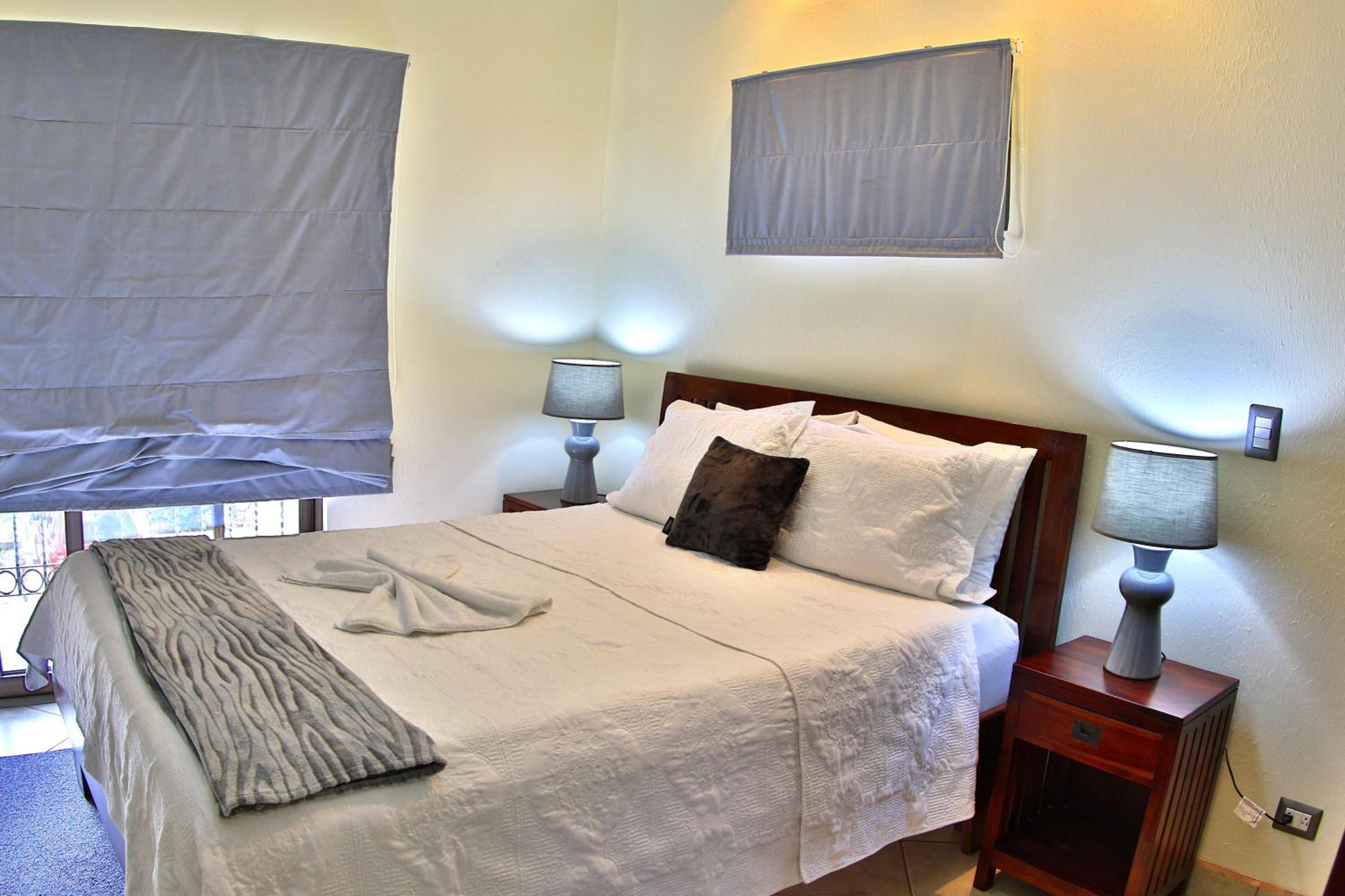 The Oaks Tamarindo Pool Front Condominiums fast wifi