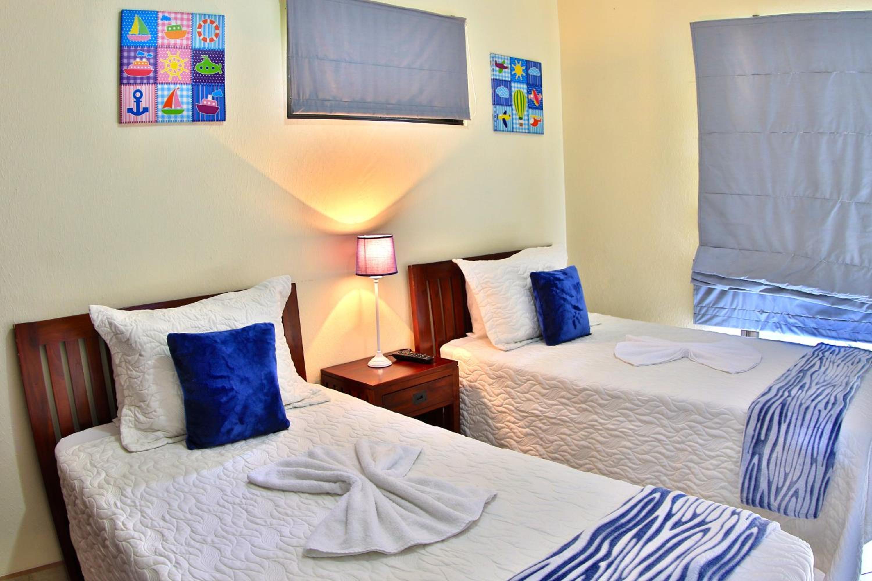 The Oaks Tamarindo Pool Front Condominiums fast wifi