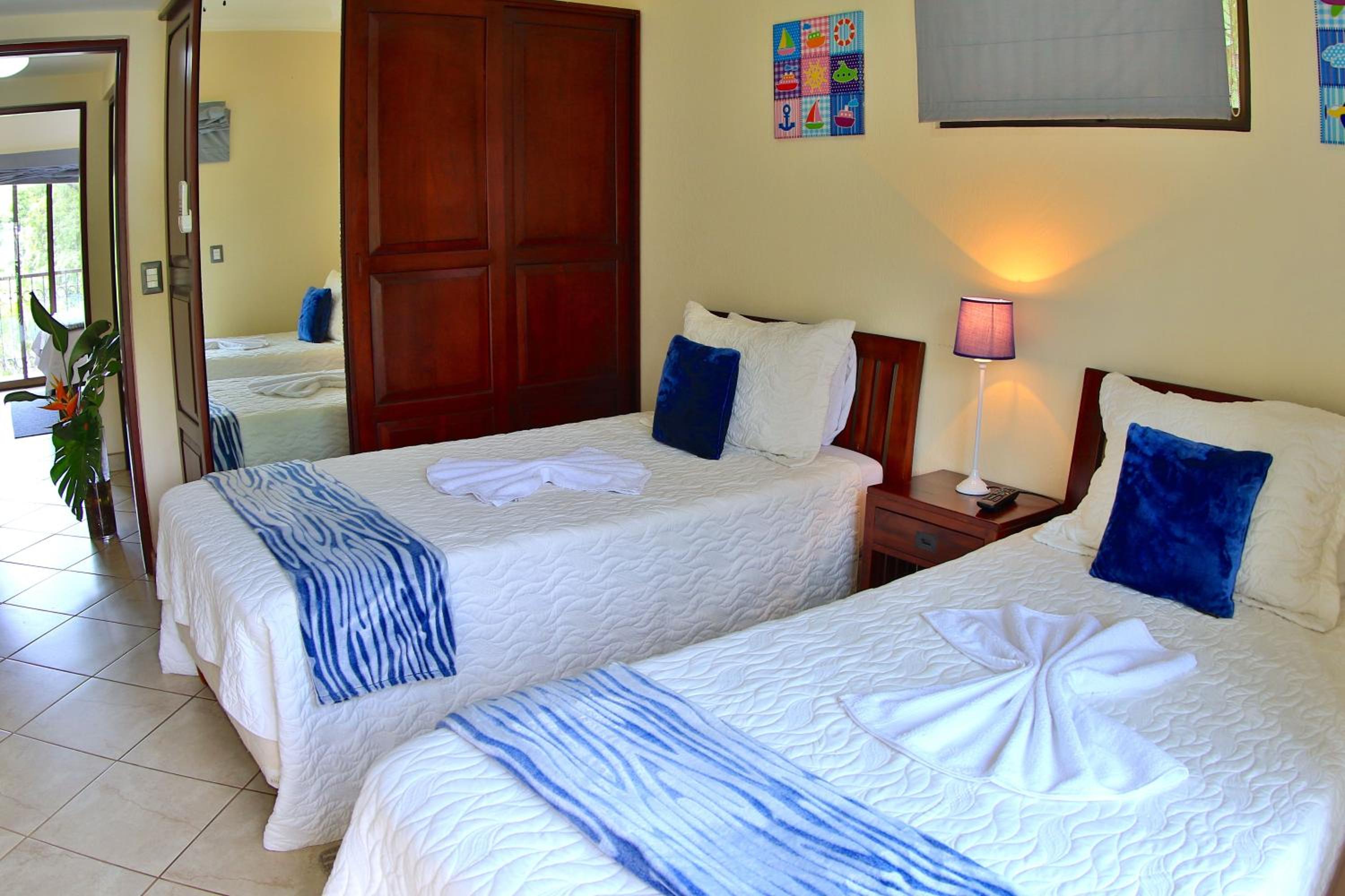 The Oaks Tamarindo Pool Front Condominiums fast wifi