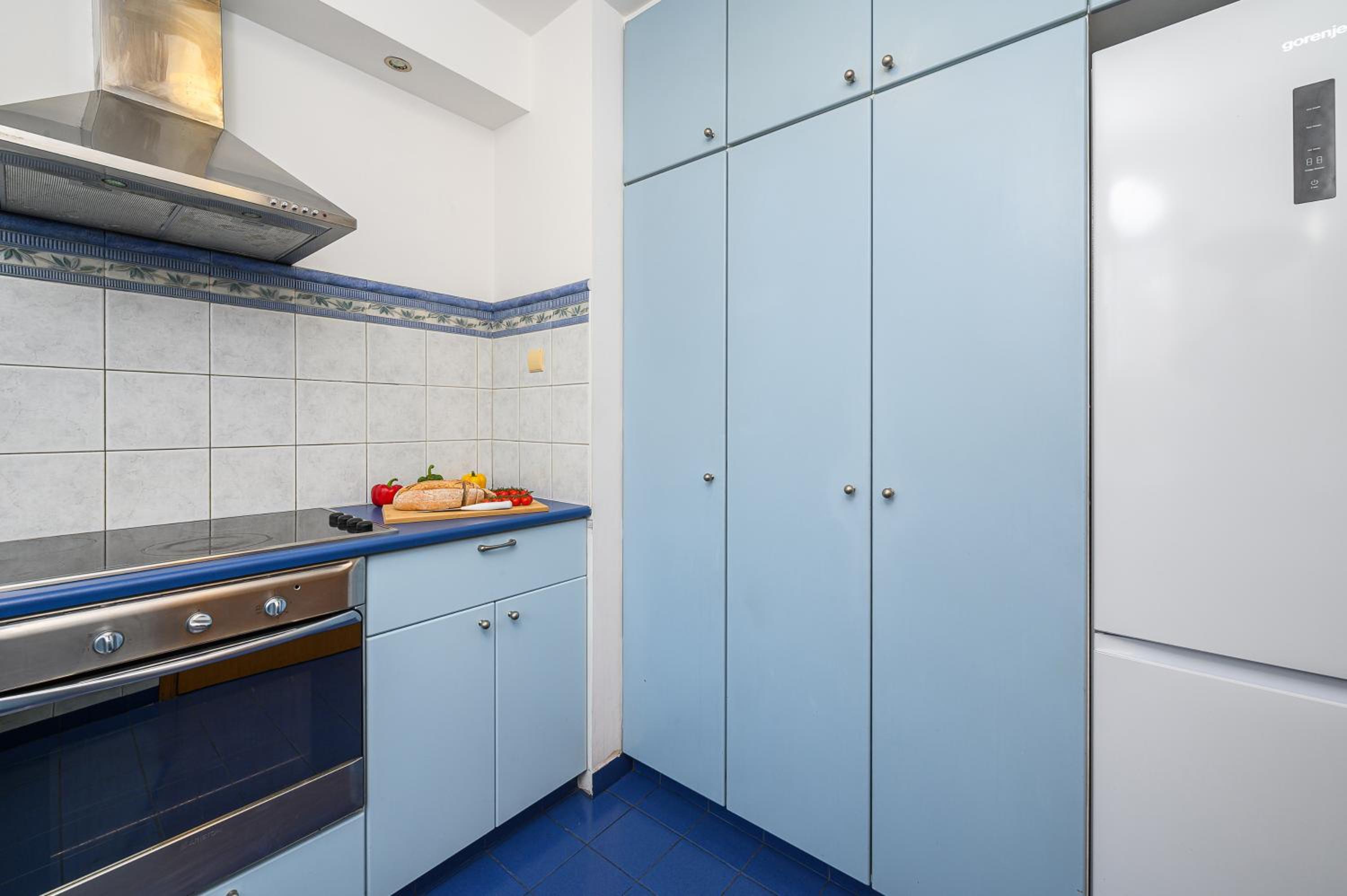Lumina apartment for family in center Warsaw