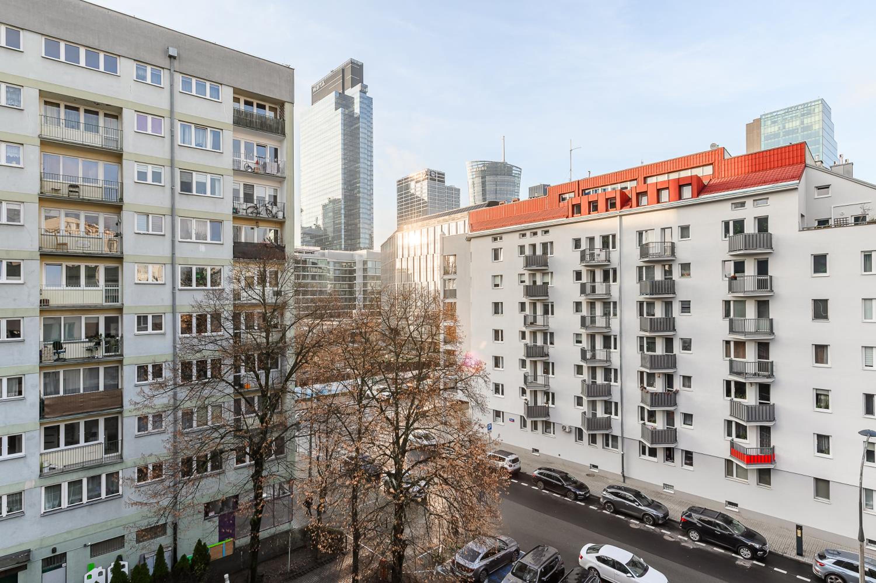 Lumina apartment for family in center Warsaw
