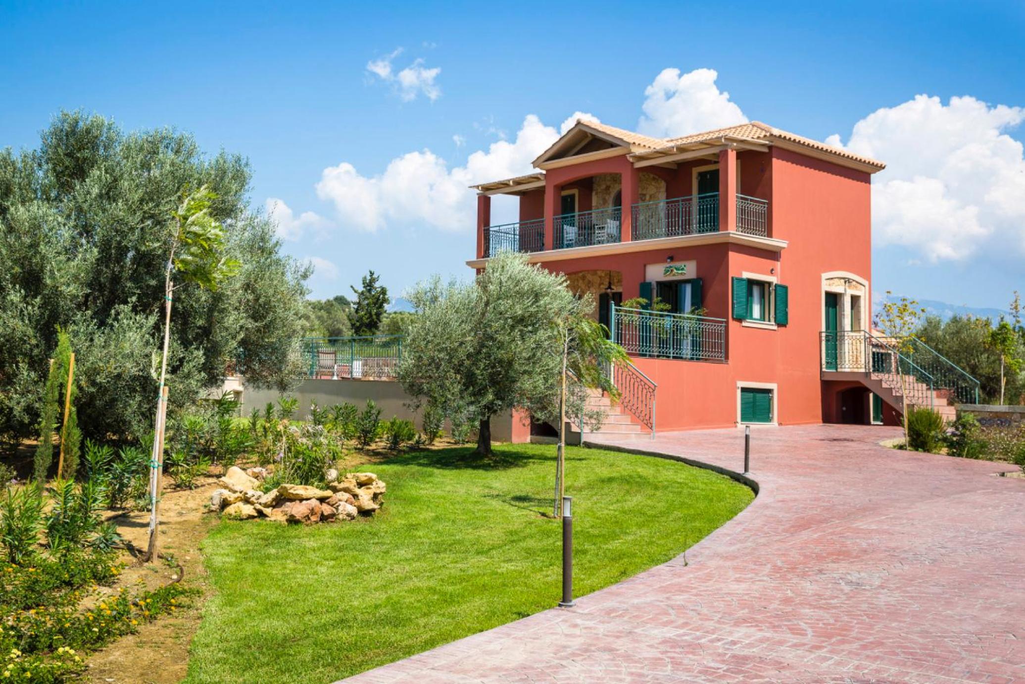 Pleiades Luxury Villa view 4
