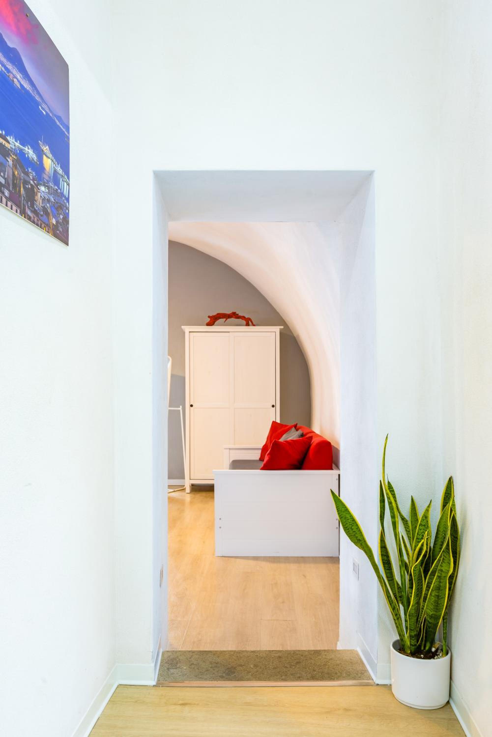 O Panaro Lucky Flat by NapoliApartments