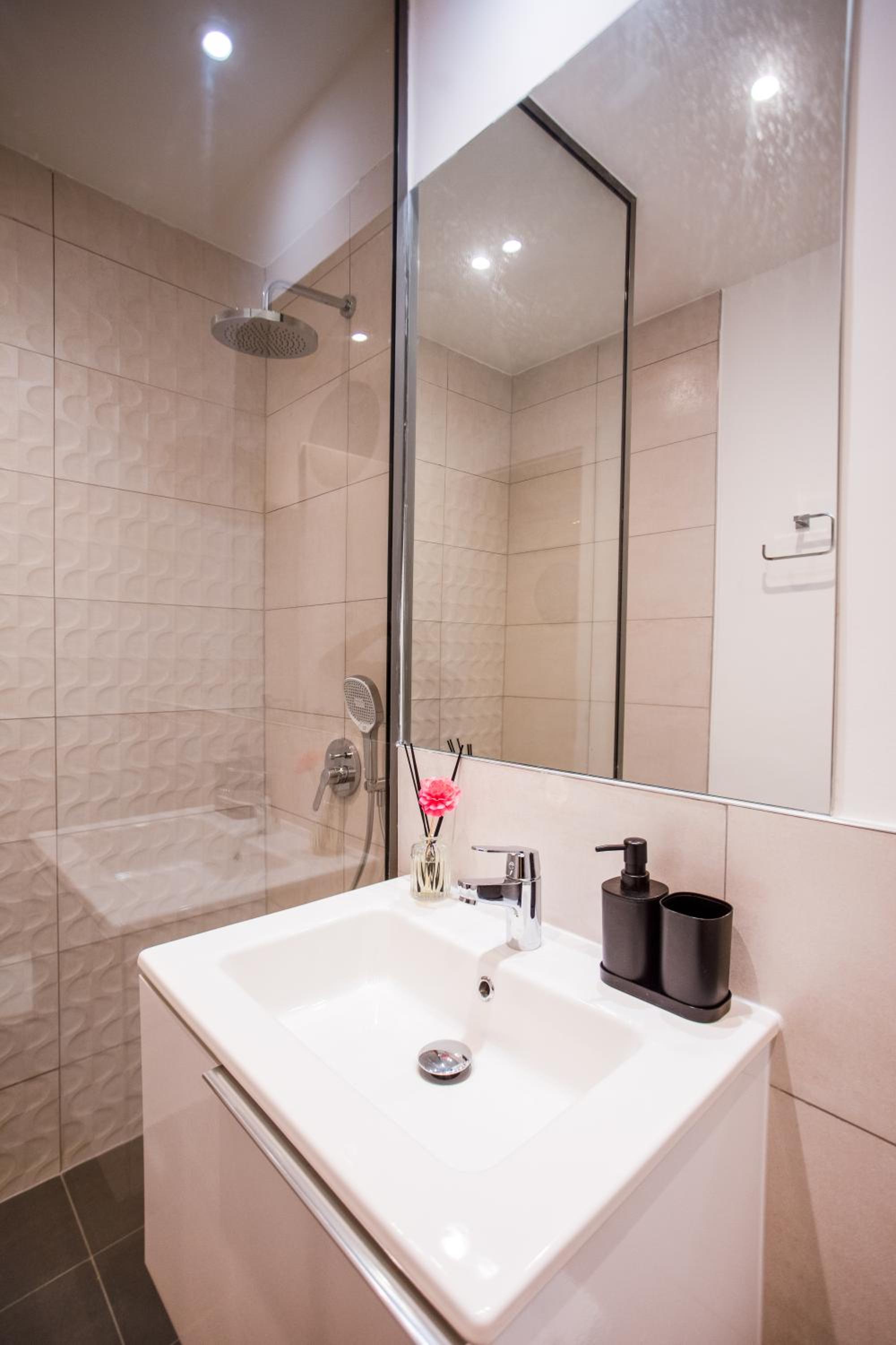 Accra Luxury Apartments at The Bantree