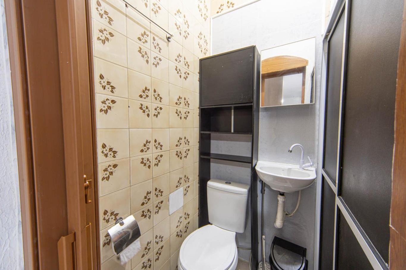 Casa com Piscina e Churrasqueira a 220 m da Praia