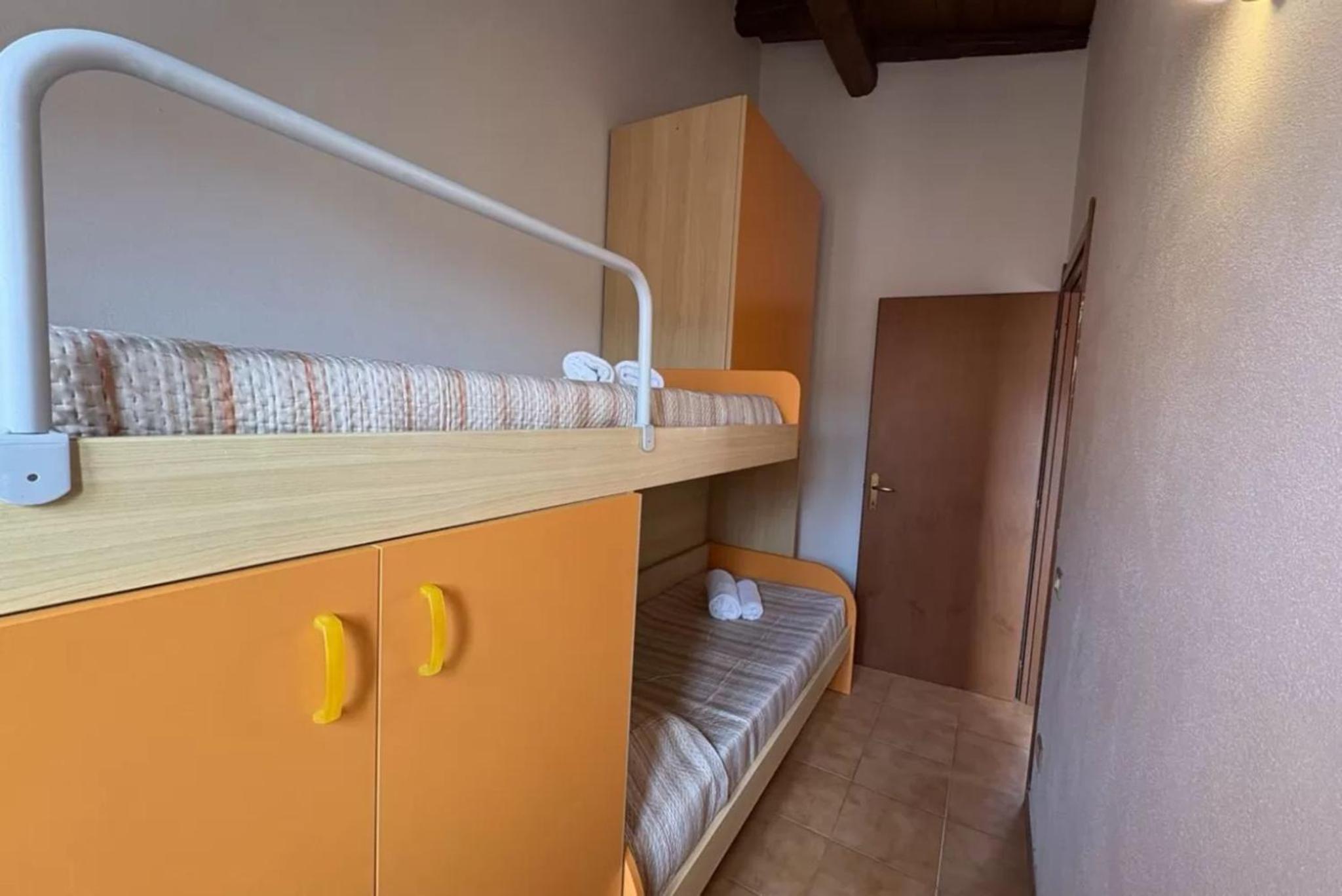 Relaxing flat with shared pool in Viddalba