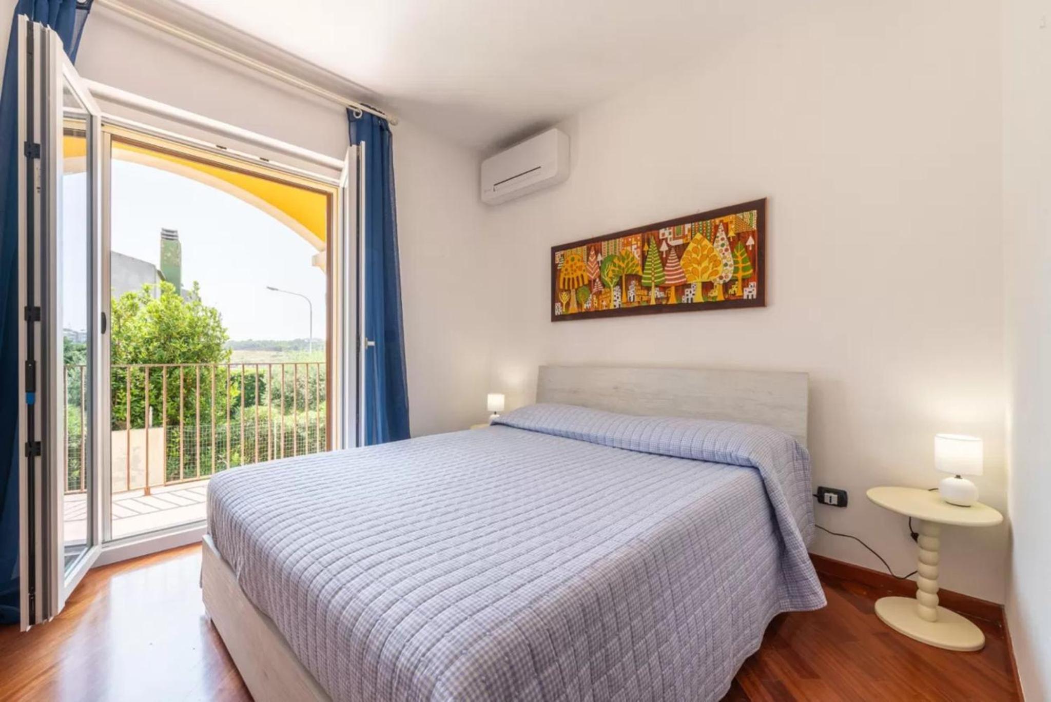Panoramic sea view apartment in Porto Torres
