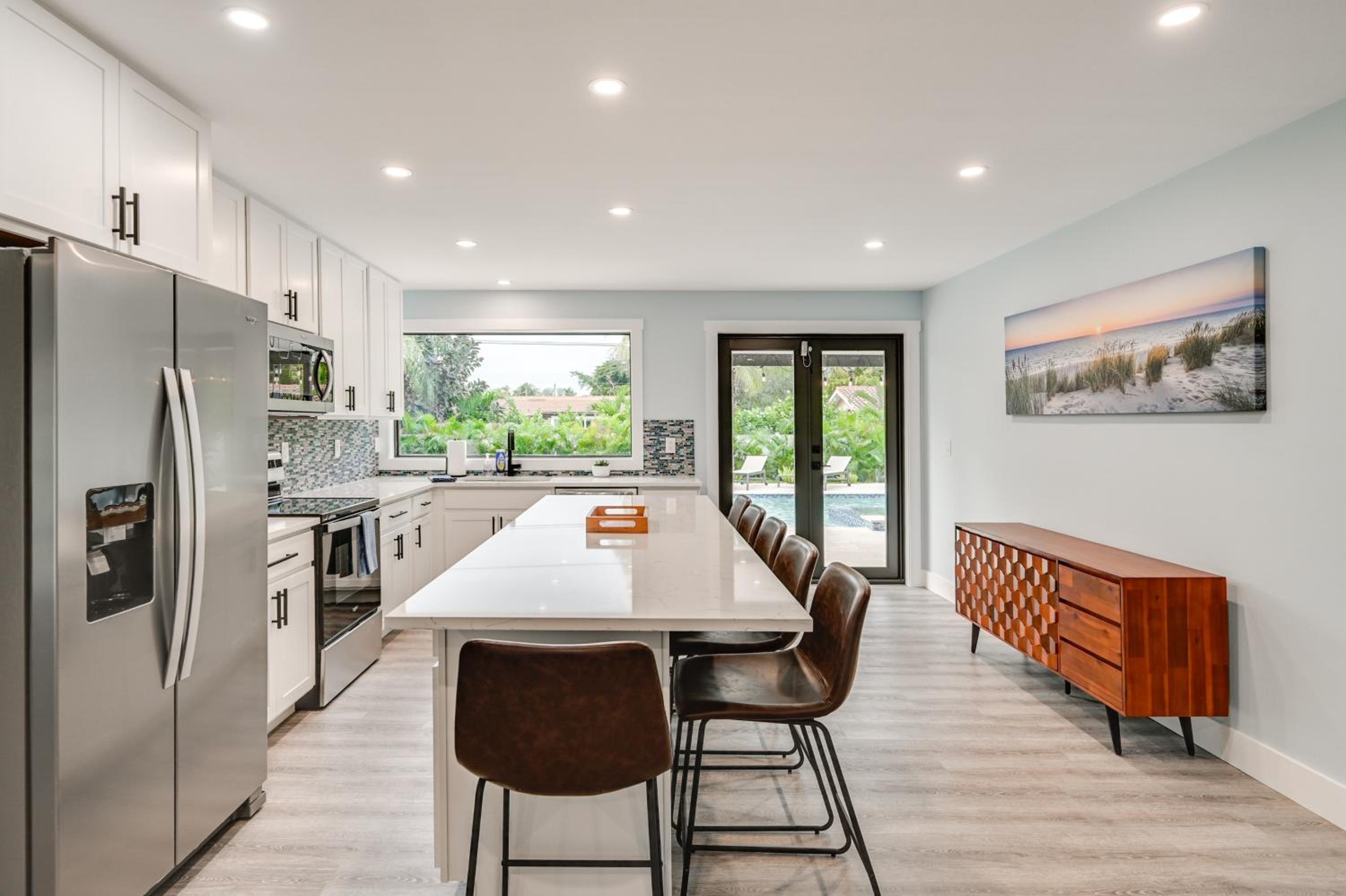 2 Mi to Beach Park Luxe Bonita Springs Getaway