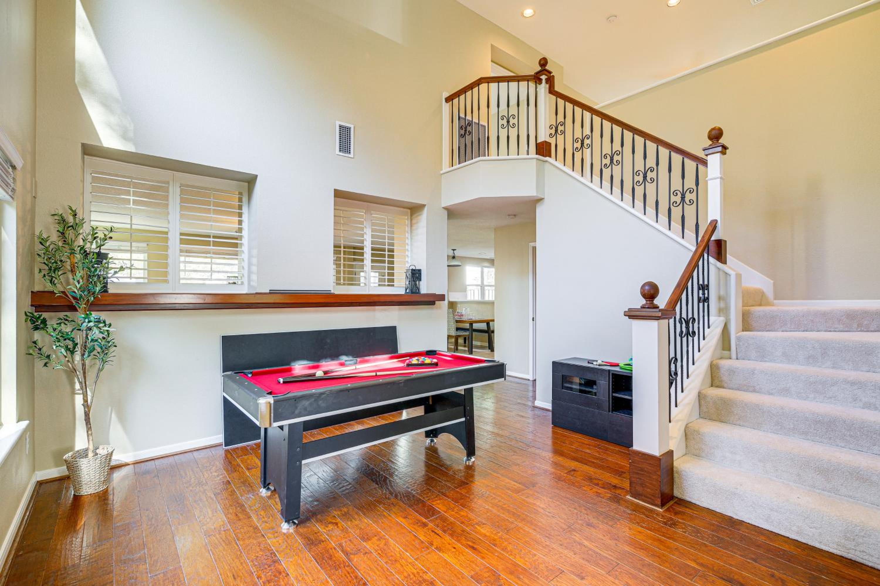 Near Trails, Shops and Eats Spring Home with Pool