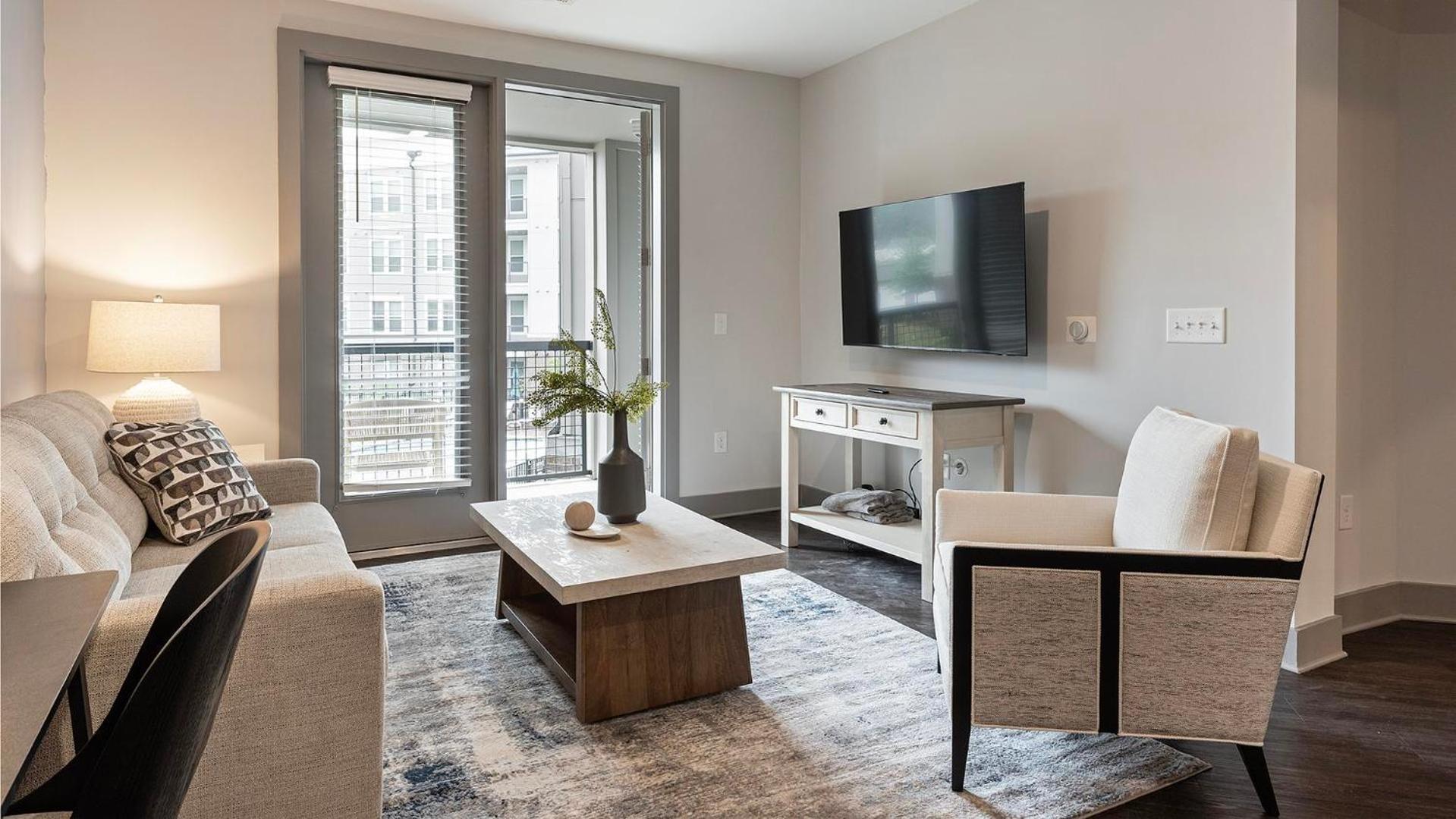 Landing Apartments - Thrive at University City