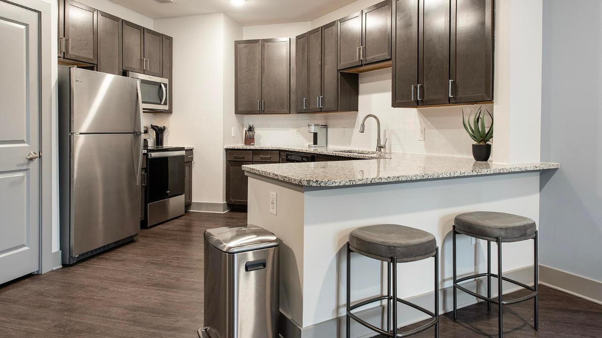 Landing Apartments - Thrive at University City