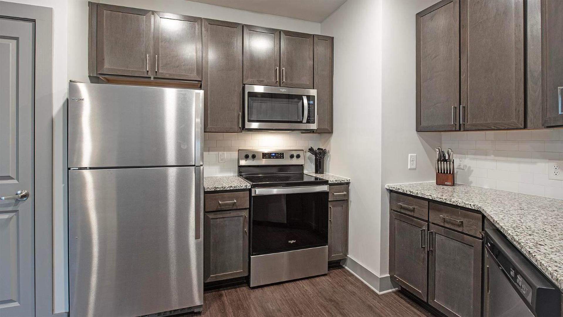 Landing Apartments - Thrive at University City