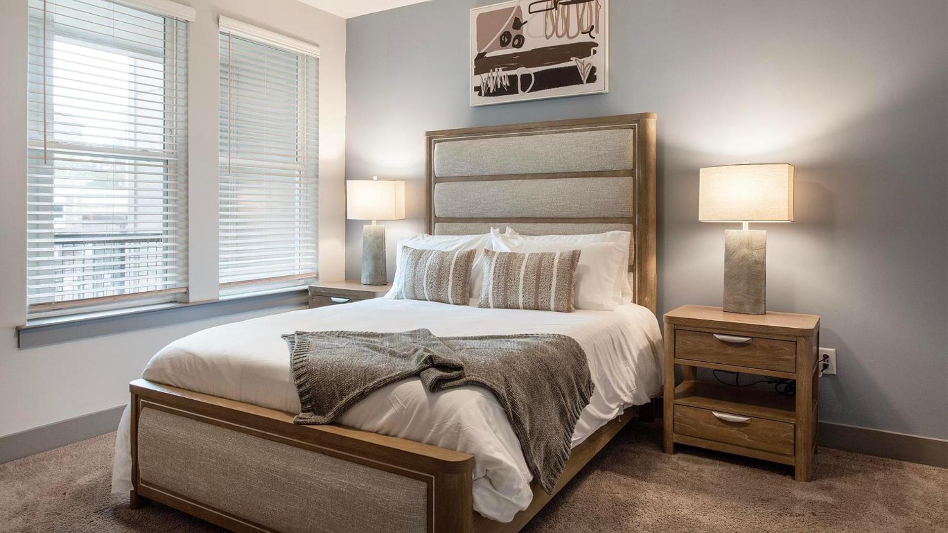 Landing Apartments - Thrive at University City