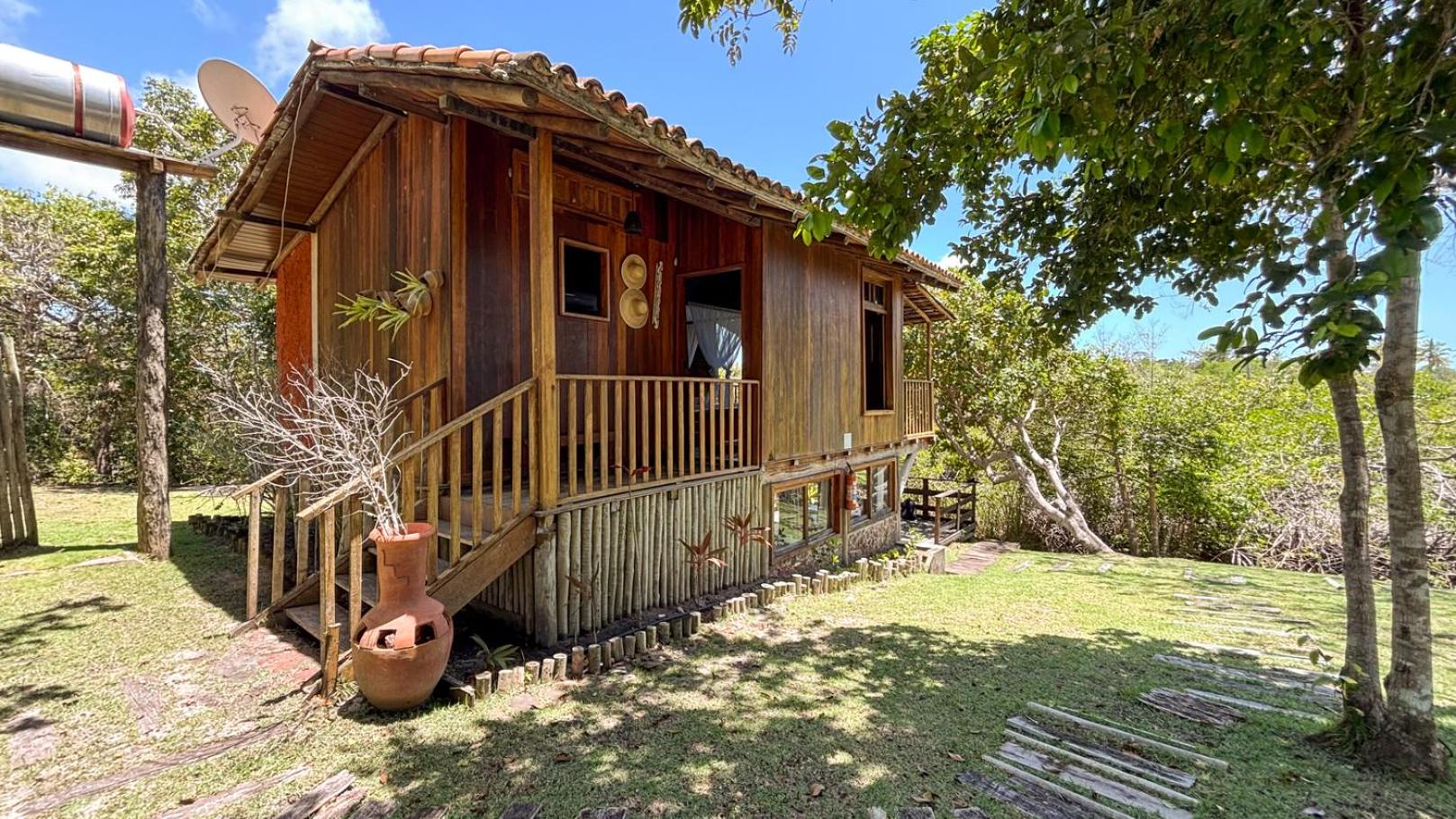 Bangalo a beira da lagoa, 200m da Praia - Corumbau