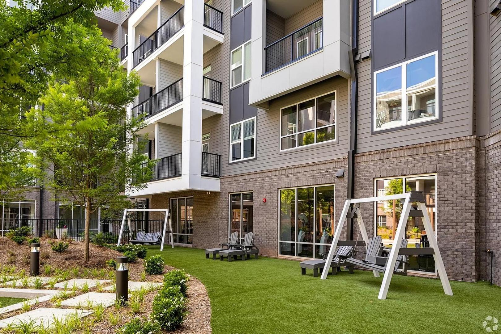 Landing Incredible 2BD Gym Clubhouse