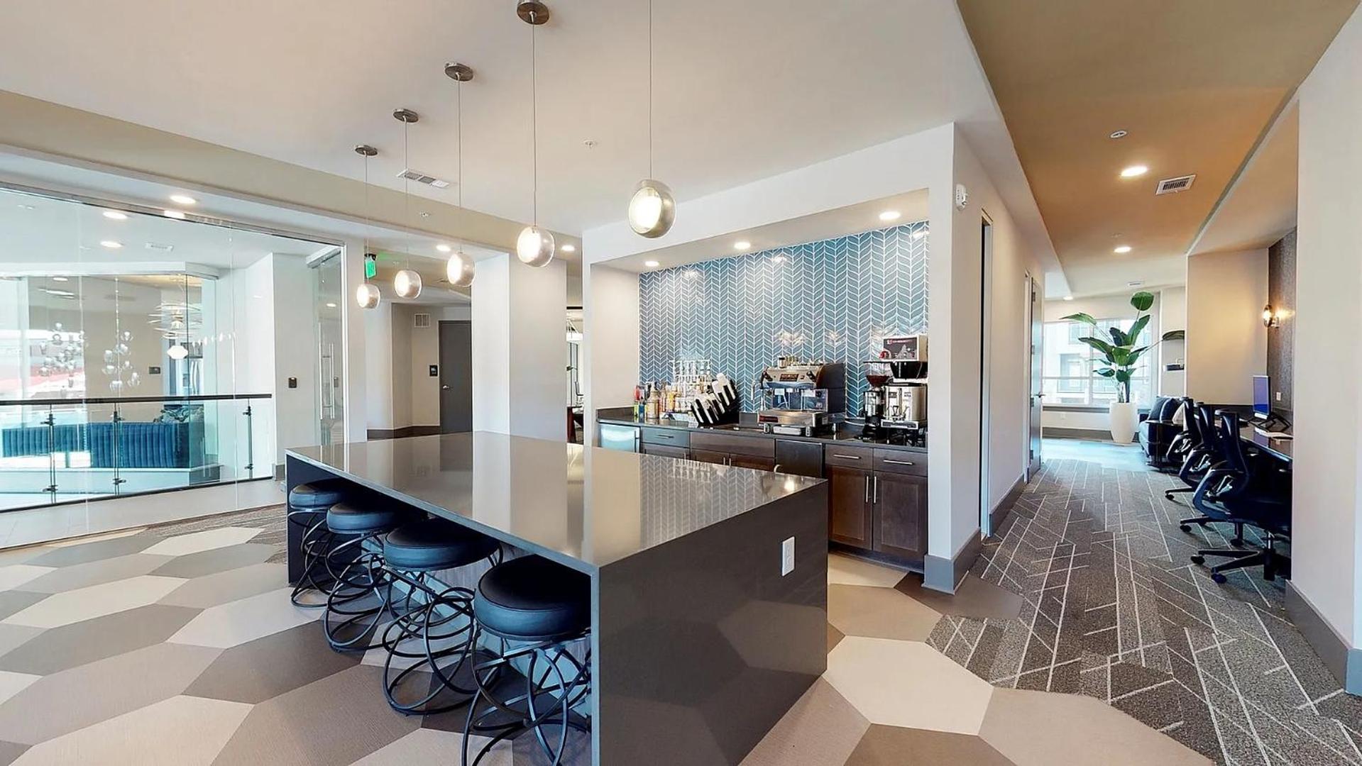 Landing Incredible 2BD Gym Clubhouse