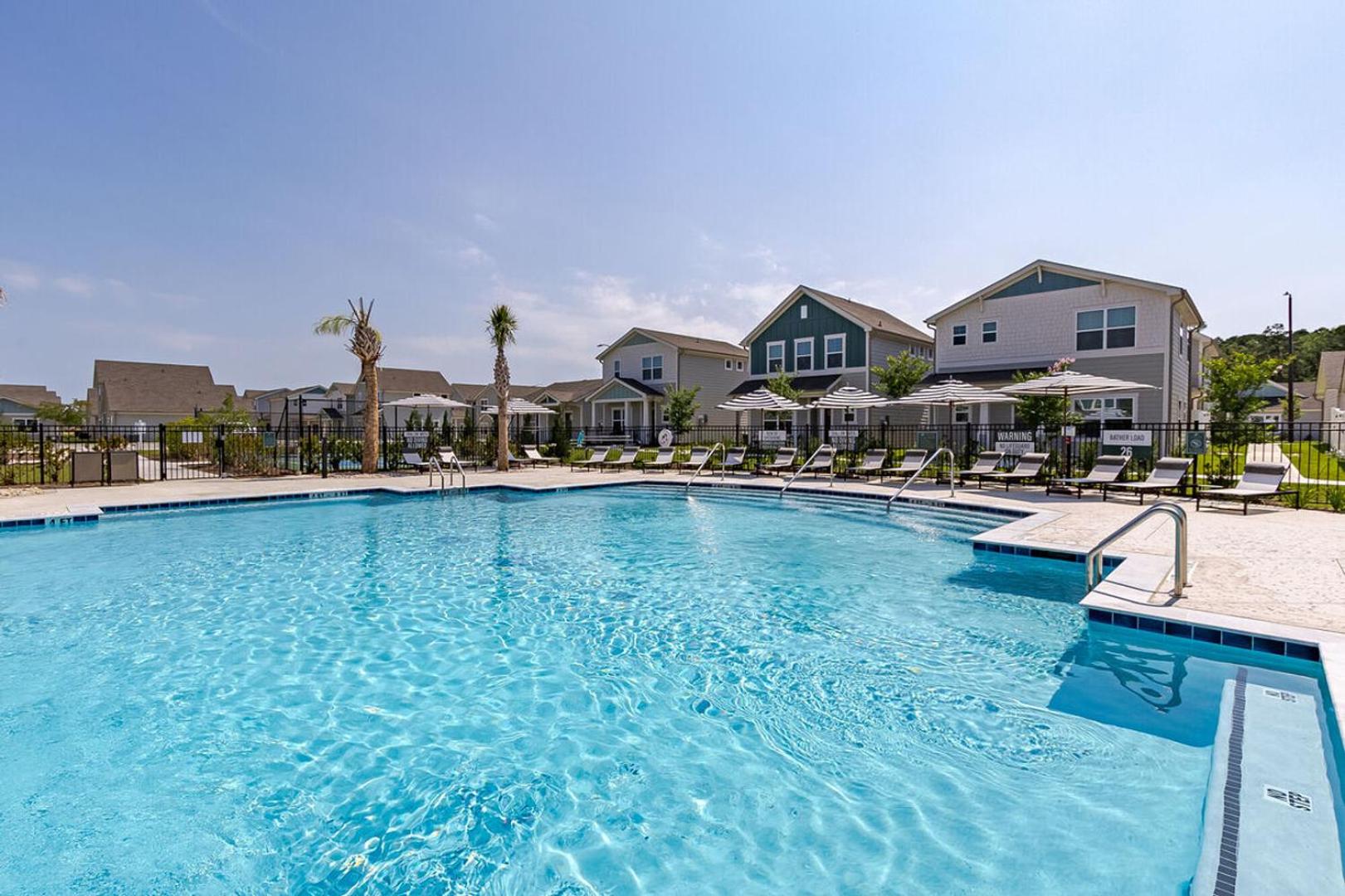 Landing Stunning 3BD Gym Pool