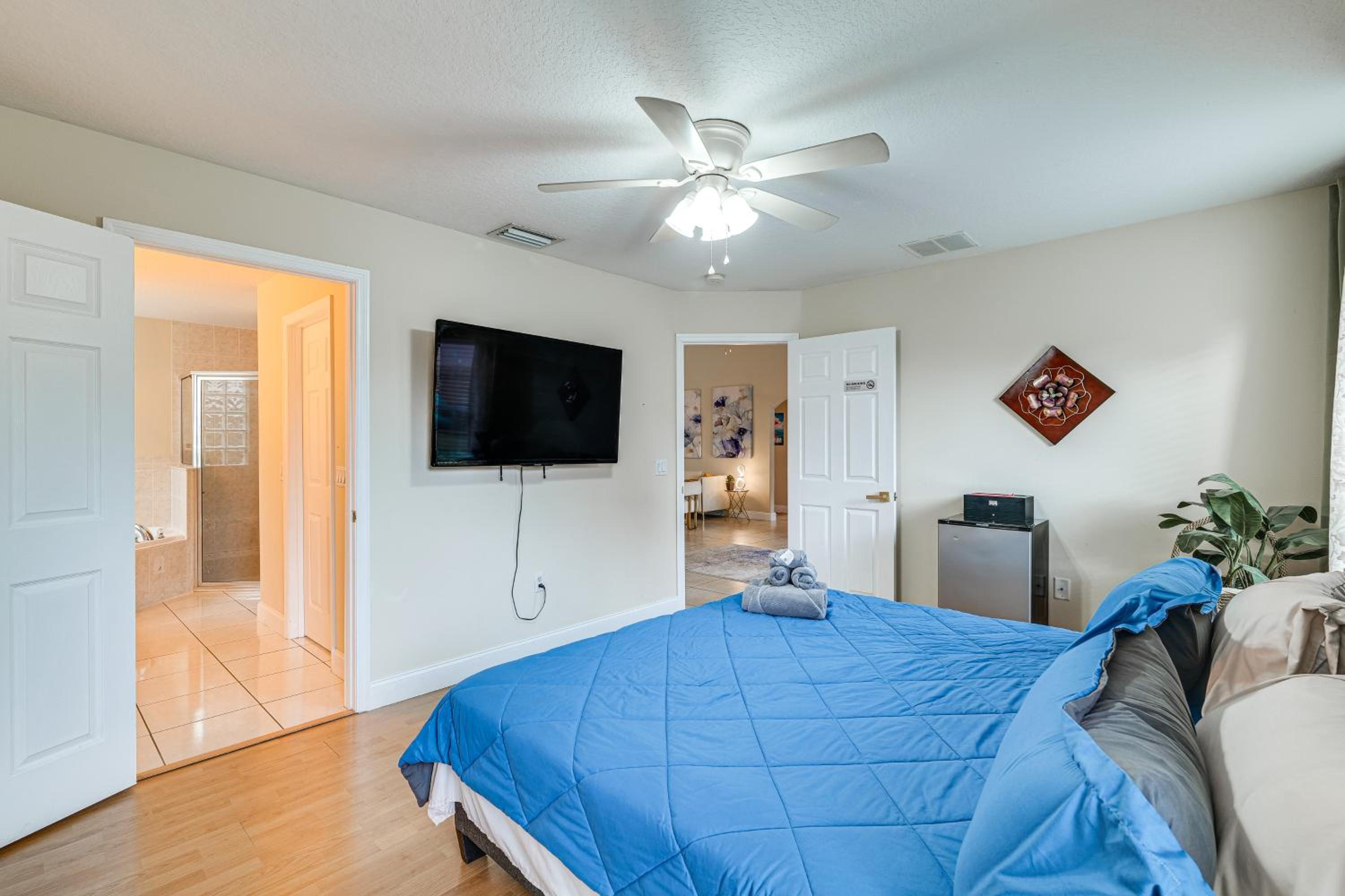 Pool Access, 7 Mi to Disney Family Getaway!