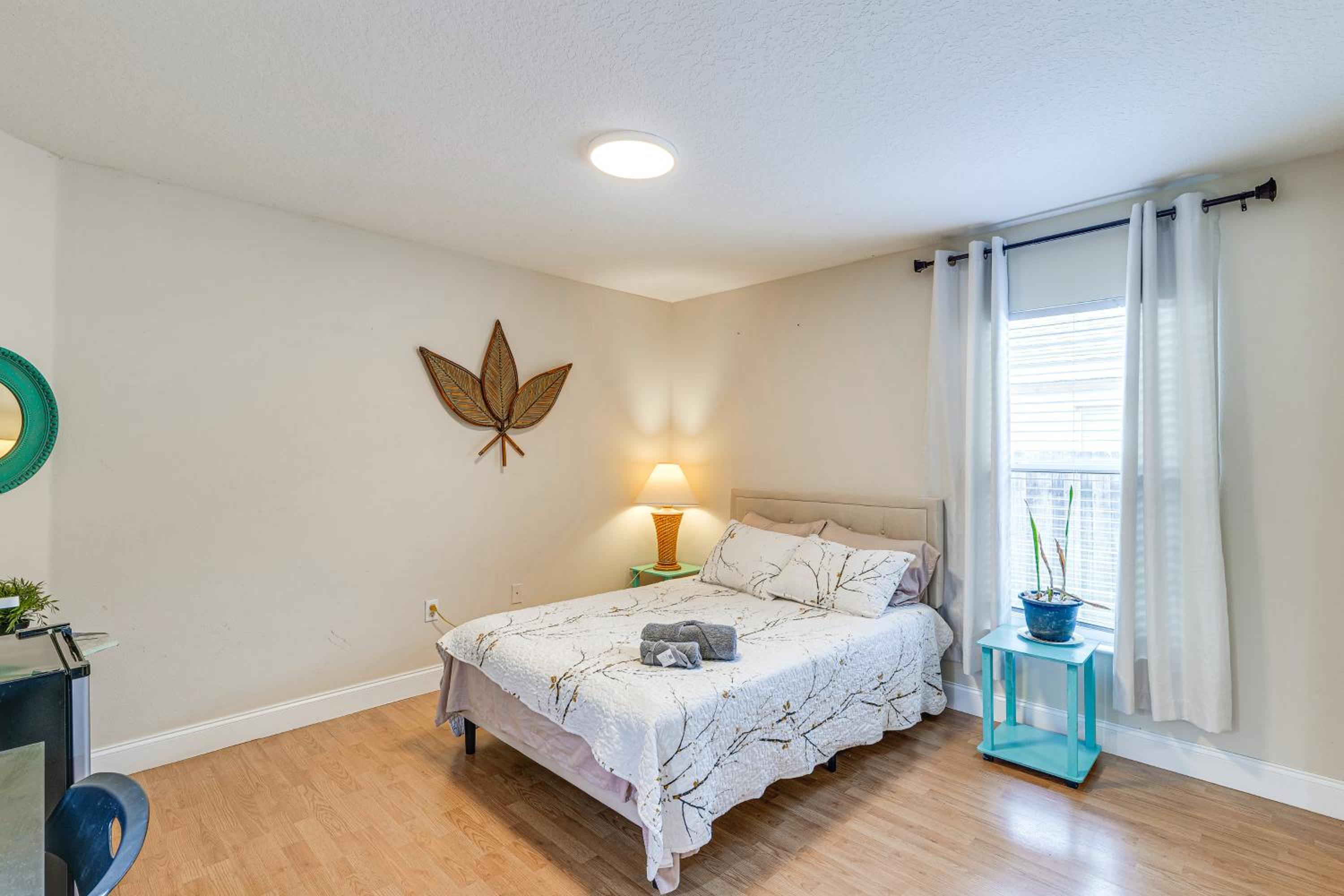 Pool Access, 7 Mi to Disney Family Getaway!