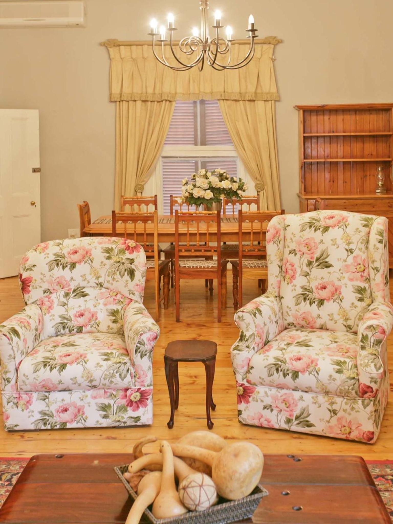 Beaufort Manor Country Lodge