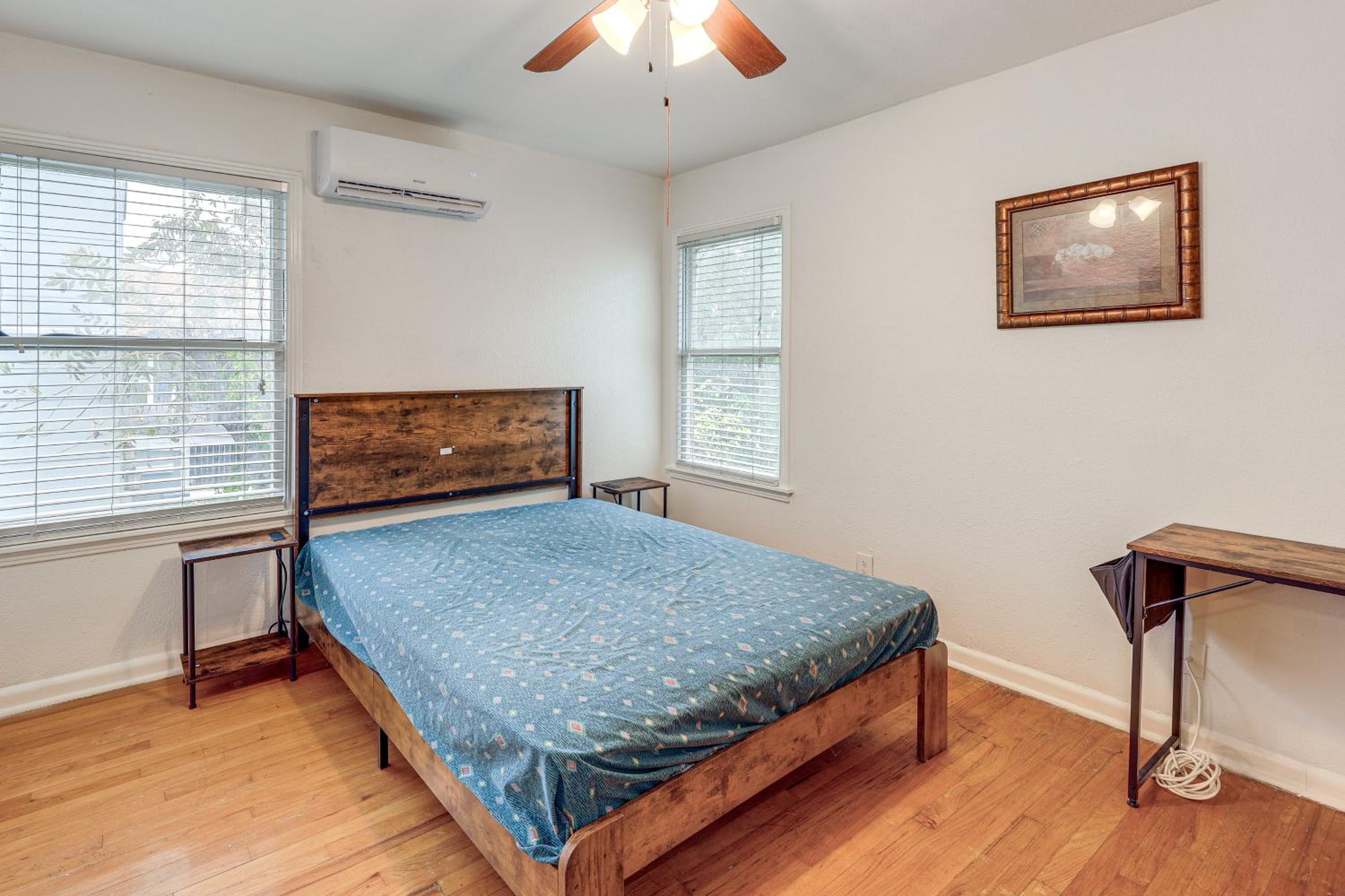Retreat at Brackenridge Park Cozy San Antonio Apt