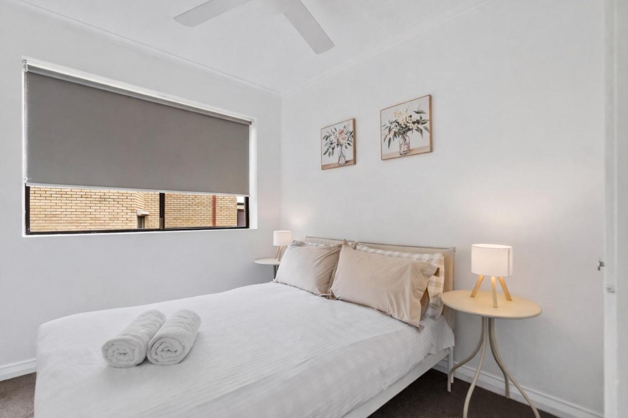 Spacious New Farm Stay with Balcony and Secure Parking