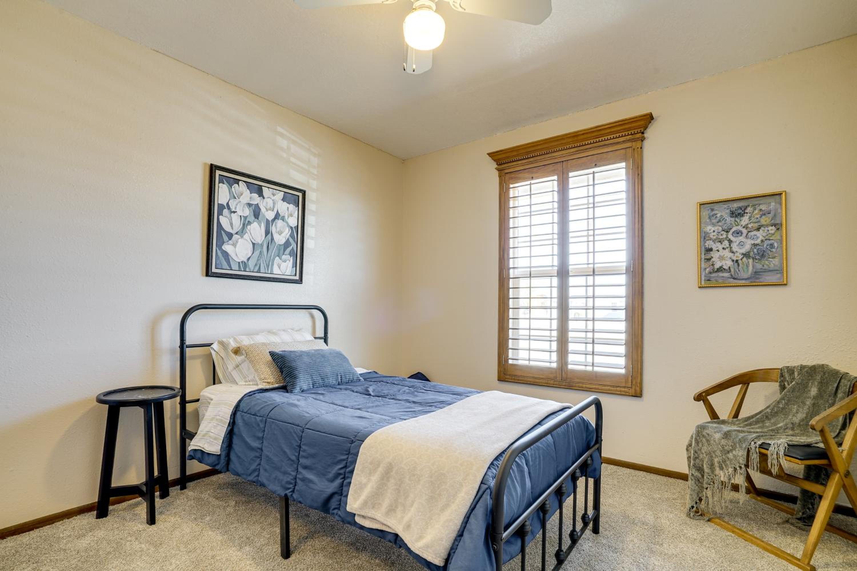 Fire Pit and Yard El Paso Retreat By Fort Bliss!