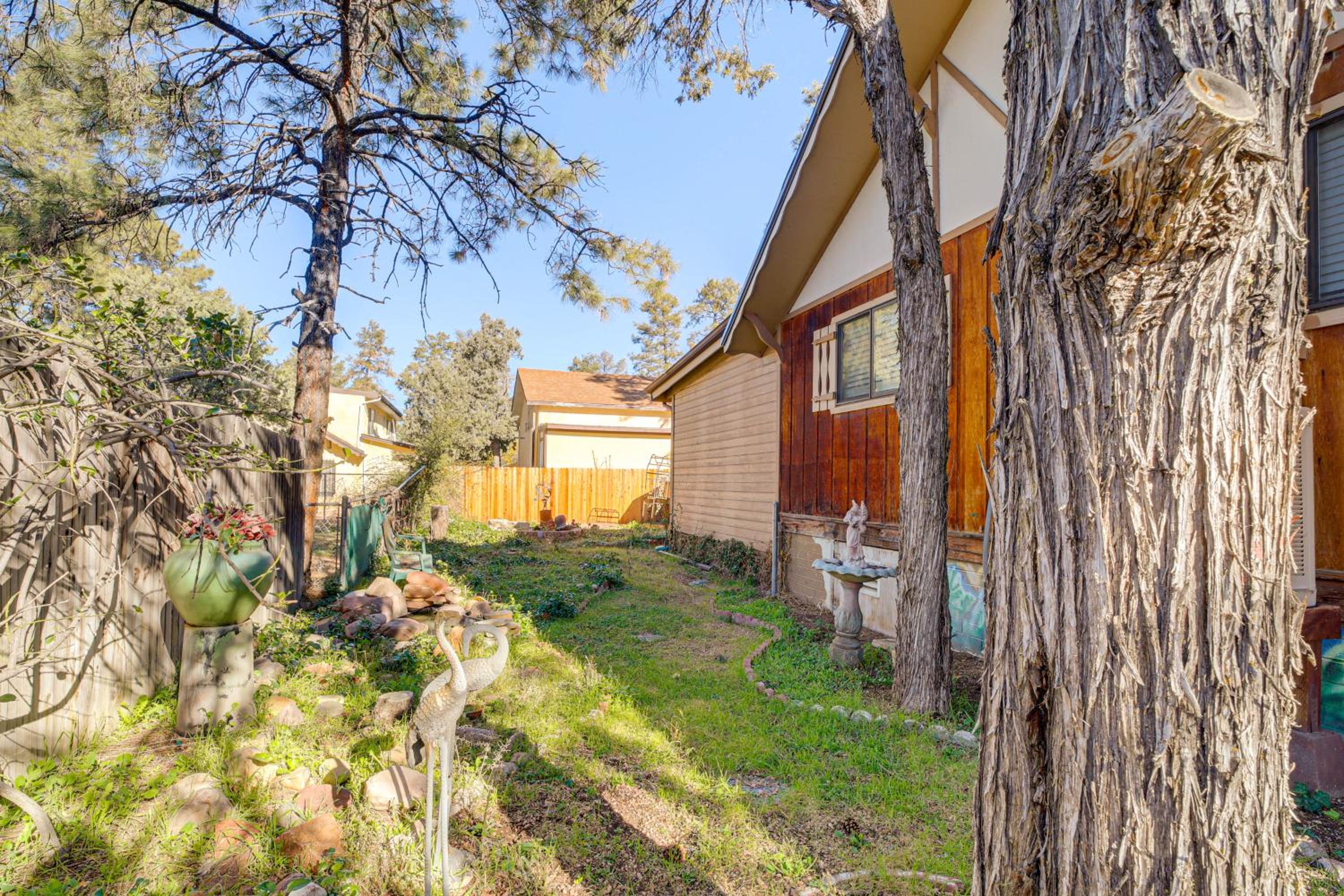 Near Scenic Trails and Parks! Central Payson Retreat