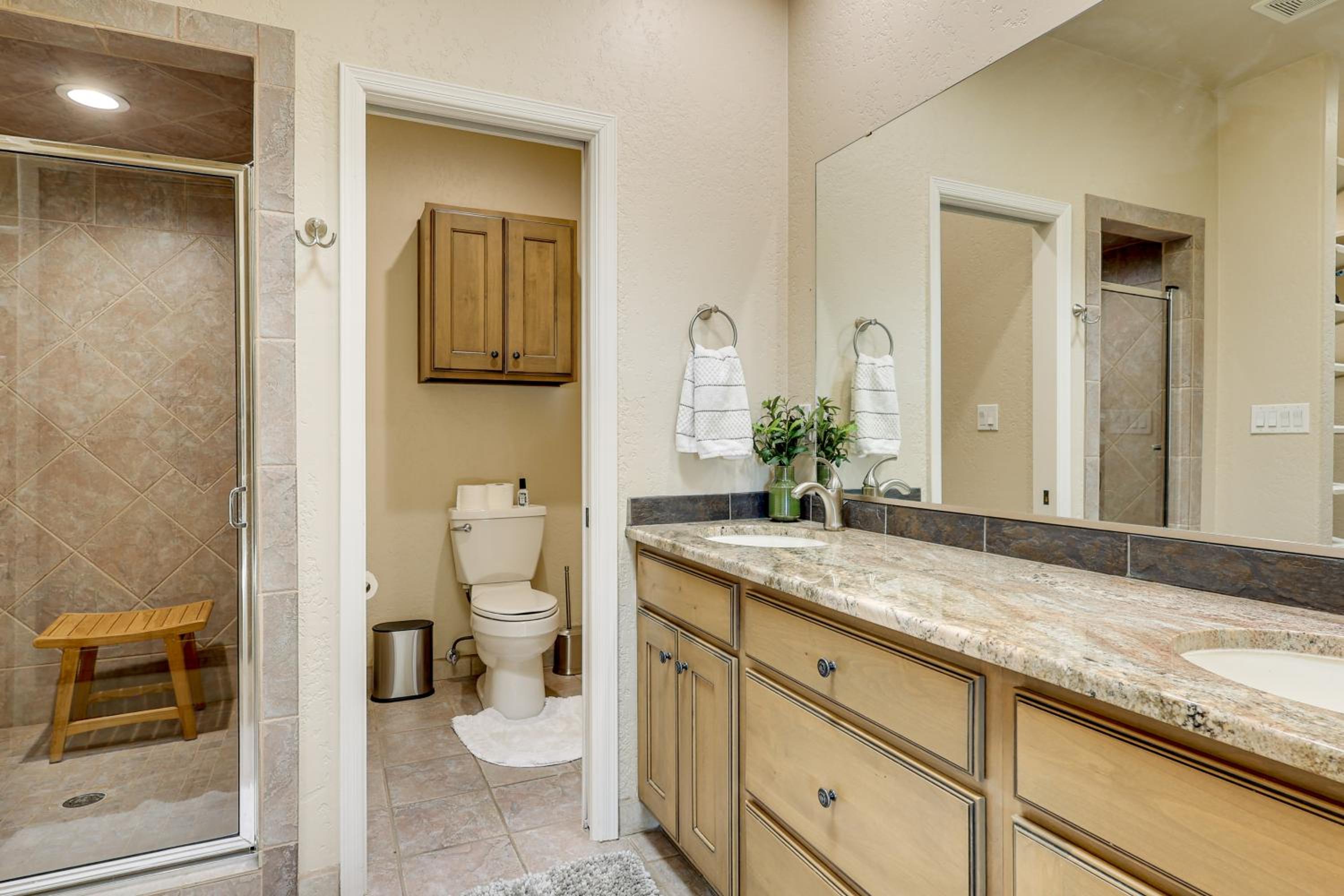Golf, Hike and Stargaze Quiet Home in Las Cruces