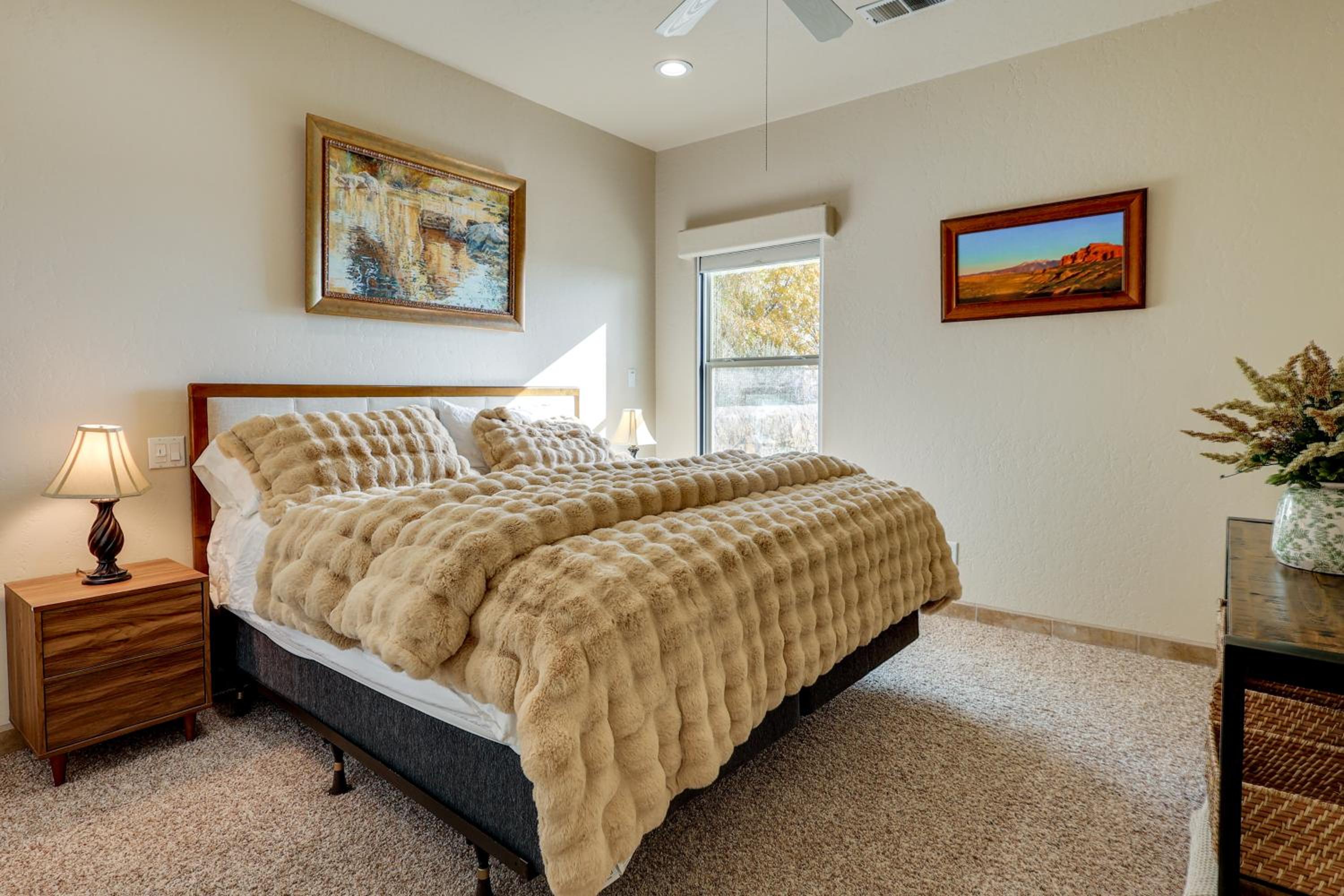 Golf, Hike and Stargaze Quiet Home in Las Cruces