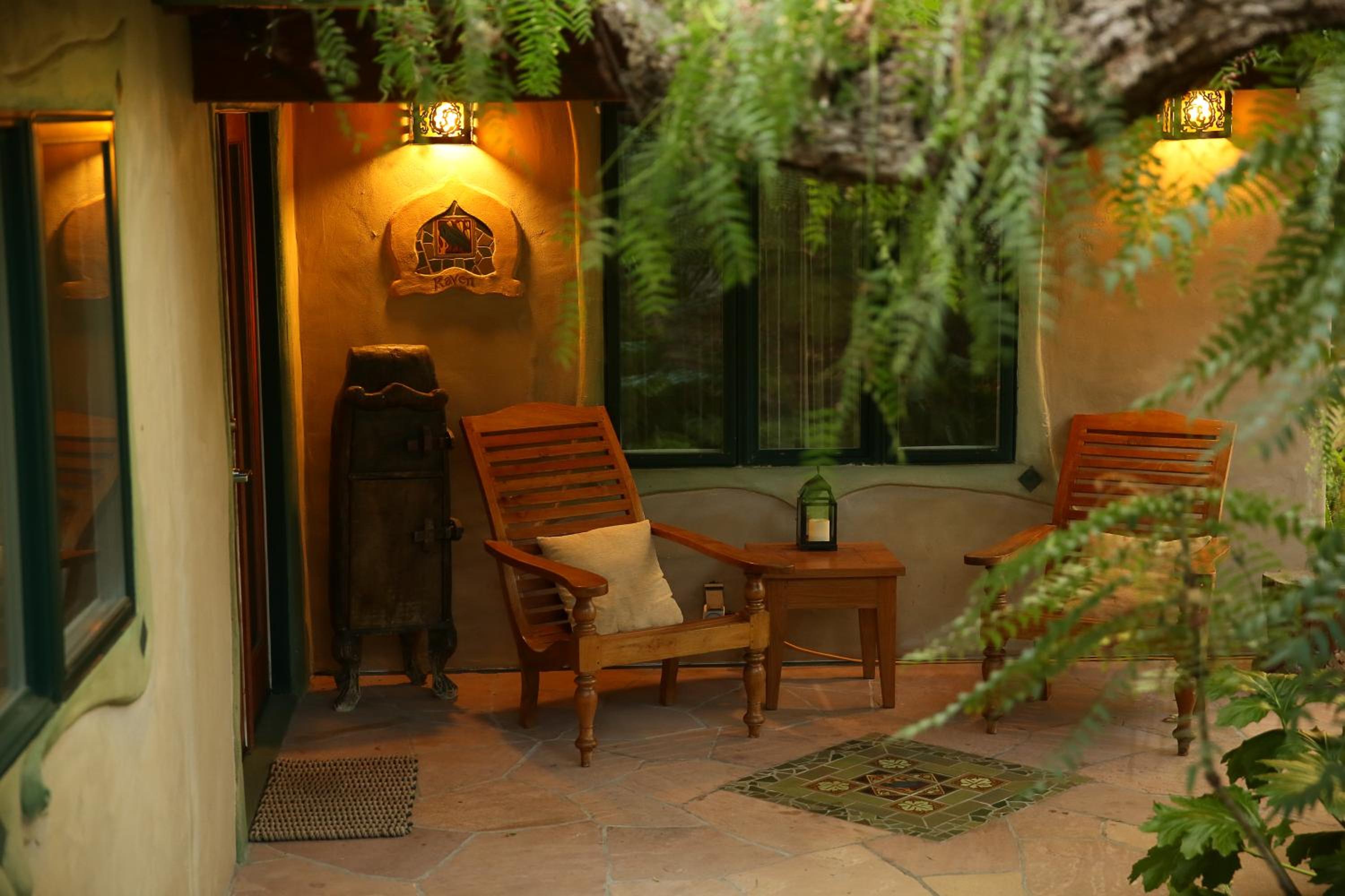 Ojai Vacations - The Emerald Iguana Inn - Property Image 33