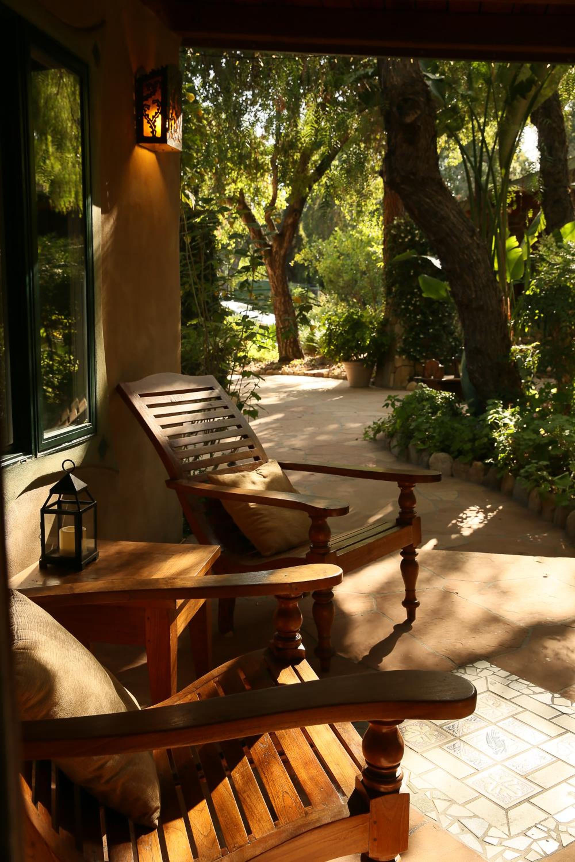 Ojai Vacations - The Emerald Iguana Inn - Property Image 34