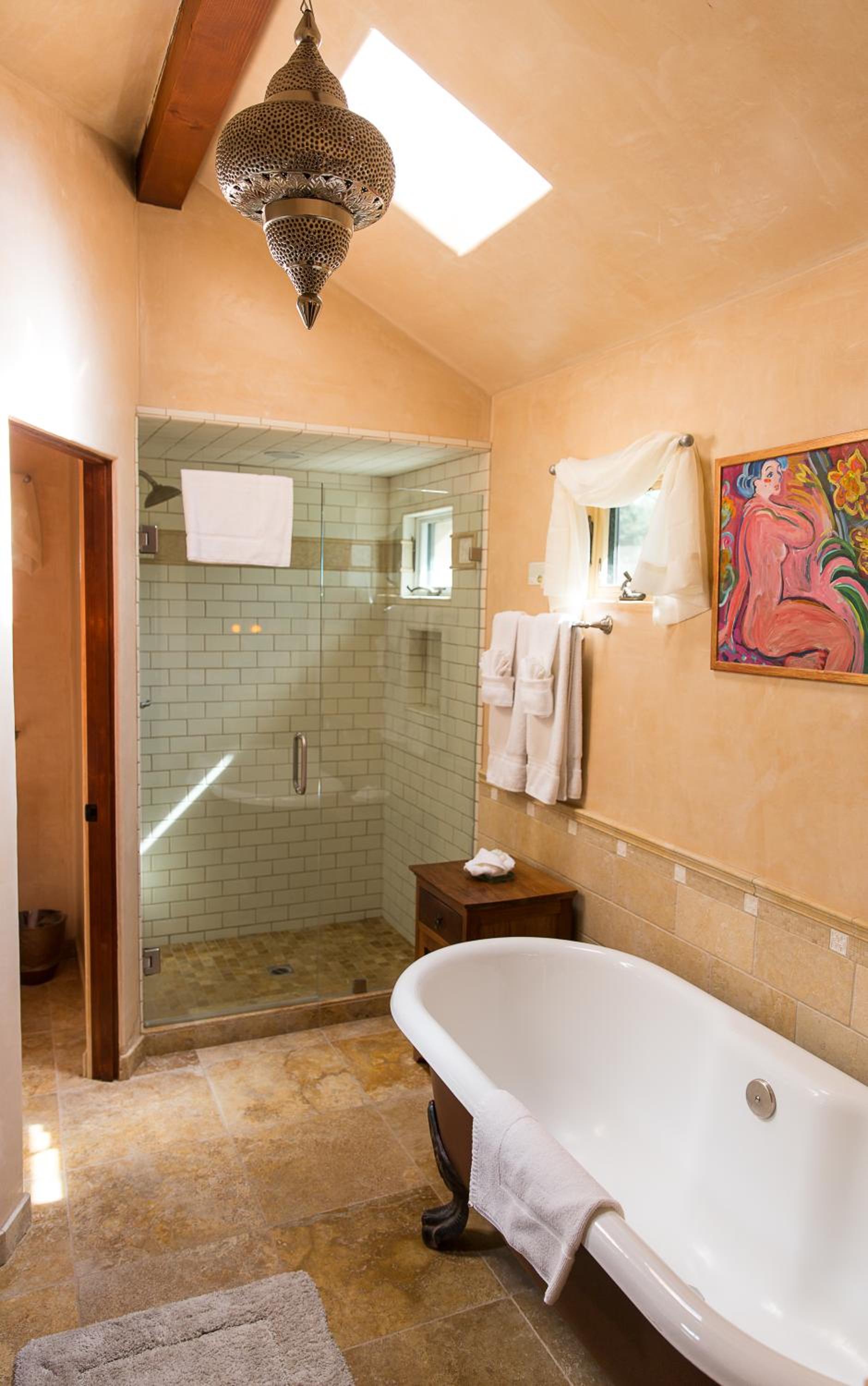 Ojai Vacations - The Emerald Iguana Inn - Property Image 35