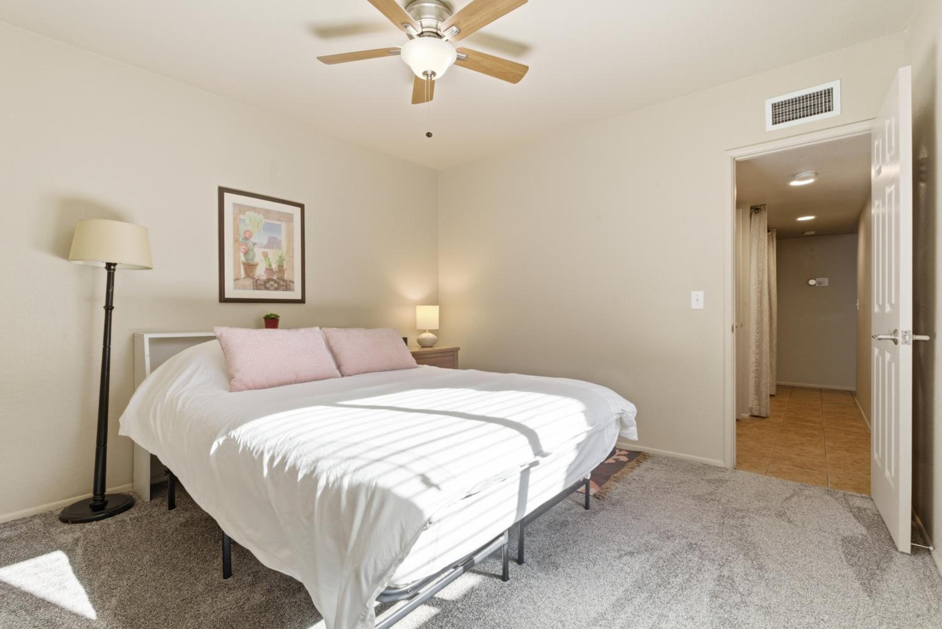 Saguaro Lodge, Luxury comfort in Tucson