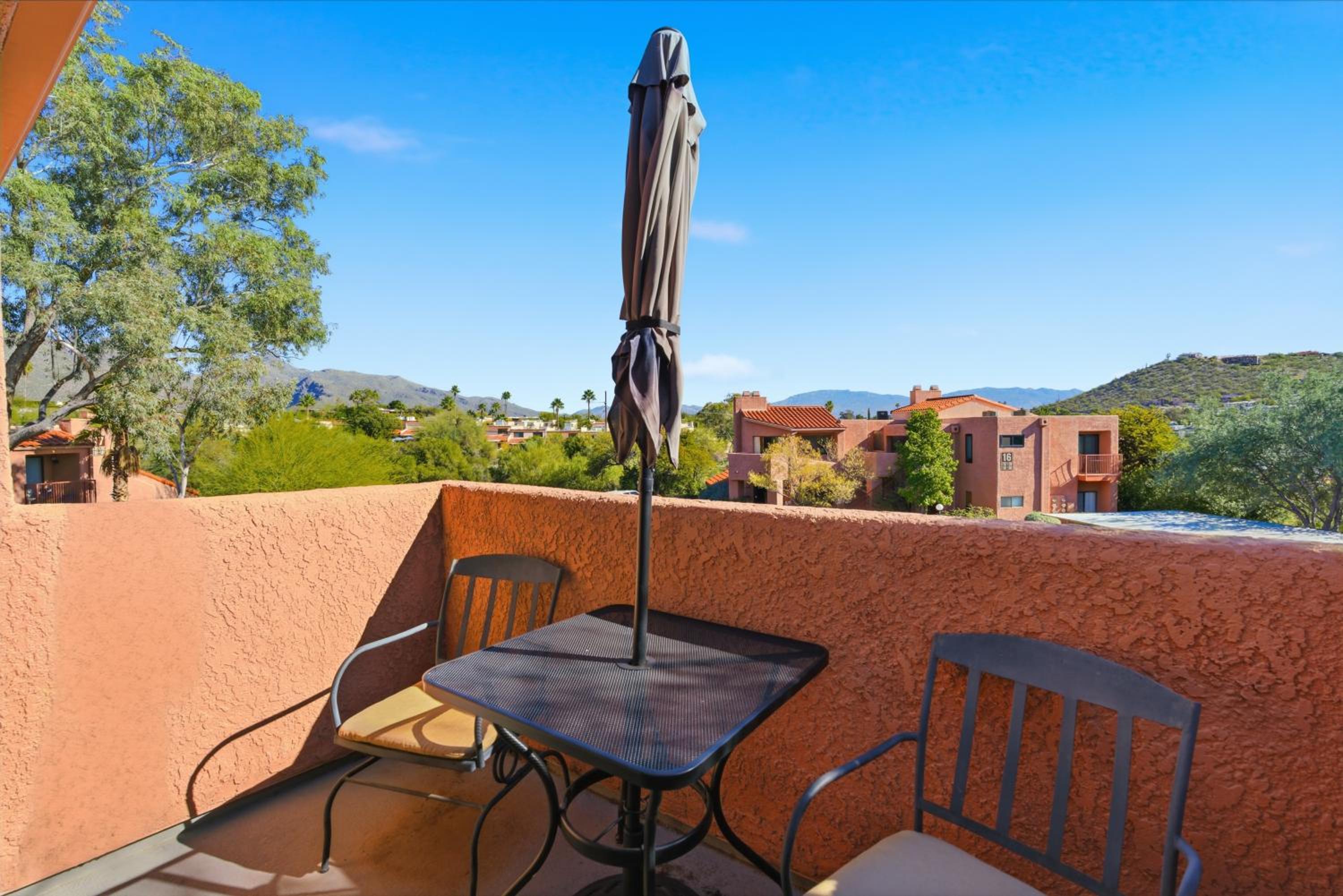 Saguaro Lodge, Luxury comfort in Tucson