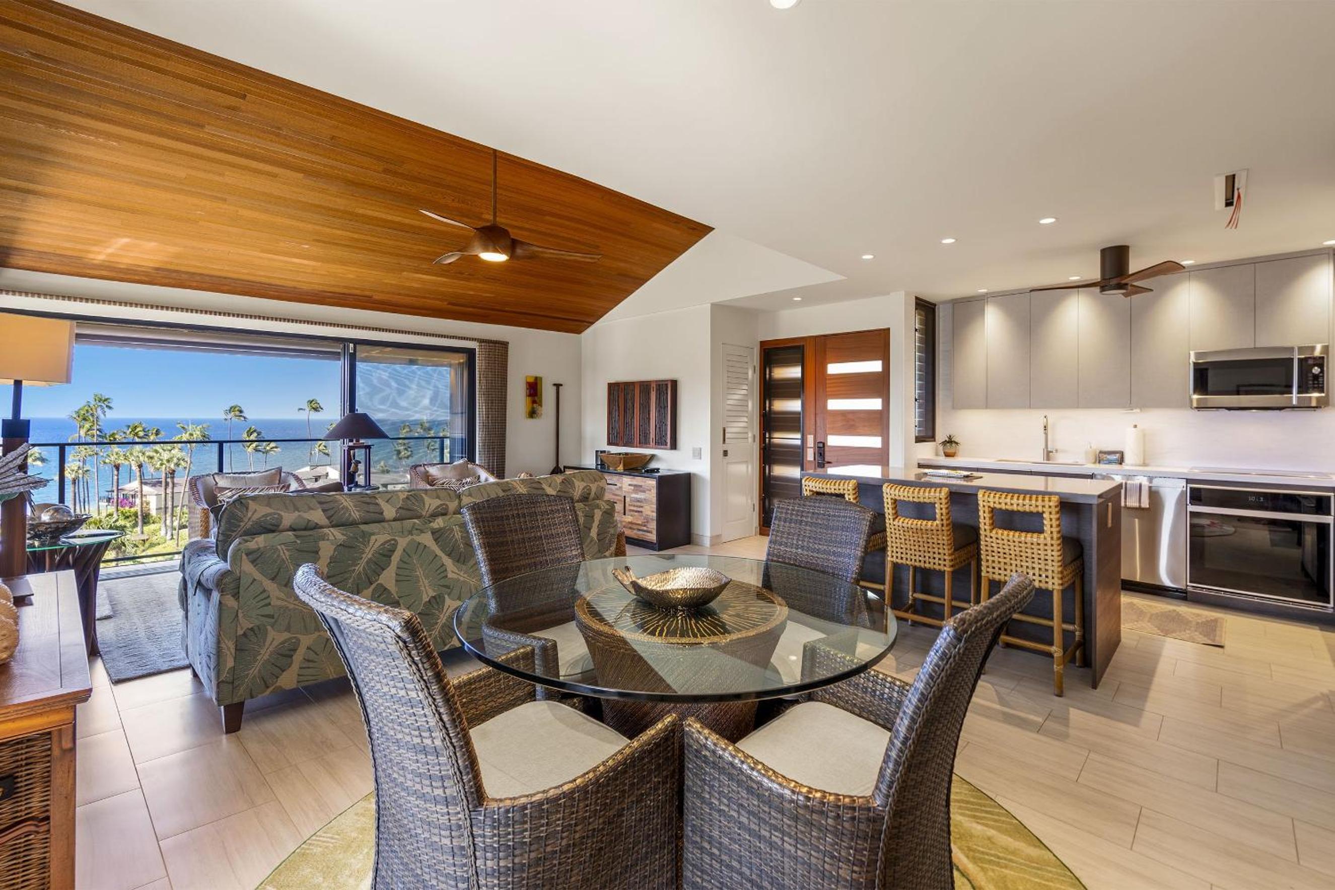 Wailea Elua 204 - Luxury 1BR, 2BA Condo, Stunning Ocean Views & Modern Upgrades