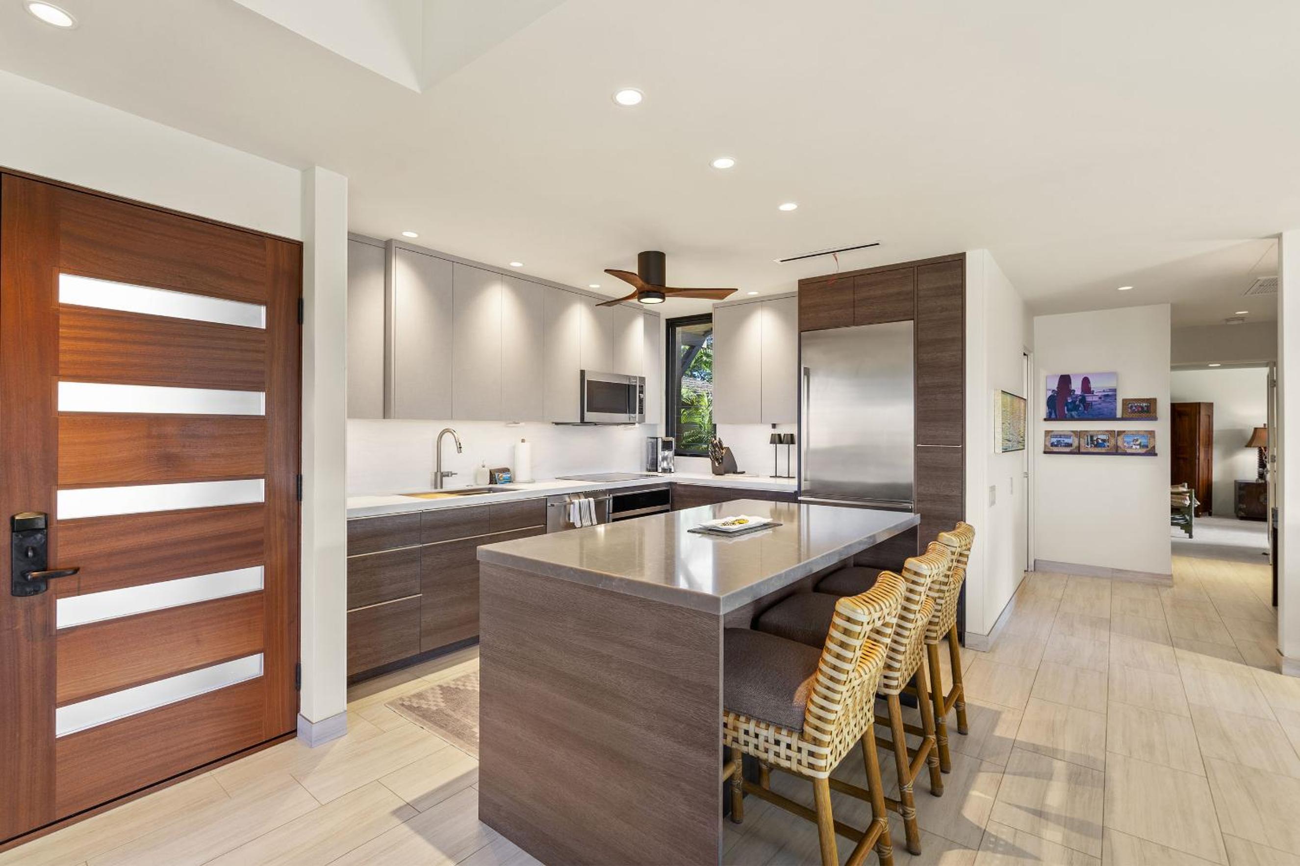 Wailea Elua 204 - Luxury 1BR, 2BA Condo, Stunning Ocean Views & Modern Upgrades