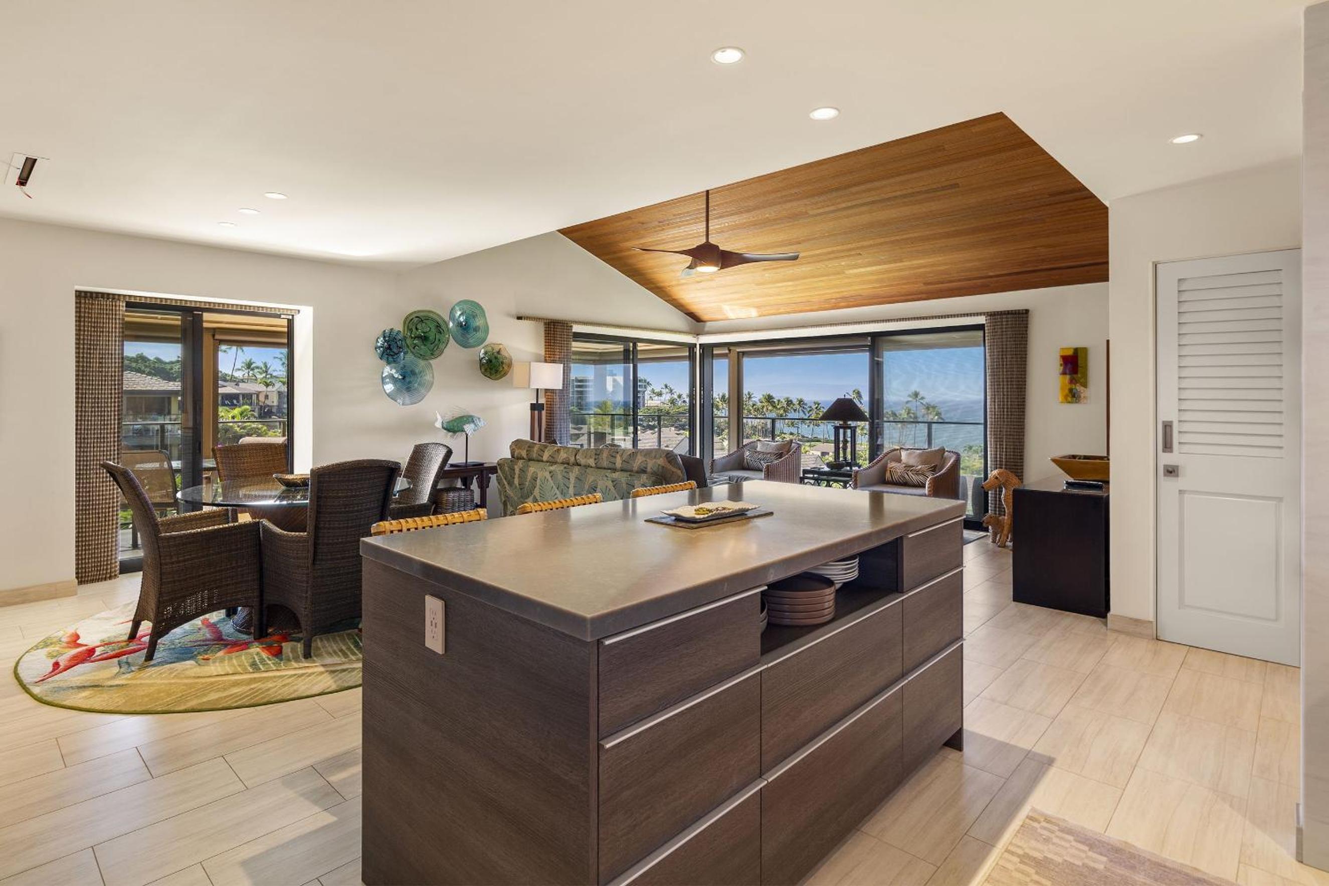 Wailea Elua 204 - Luxury 1BR, 2BA Condo, Stunning Ocean Views & Modern Upgrades