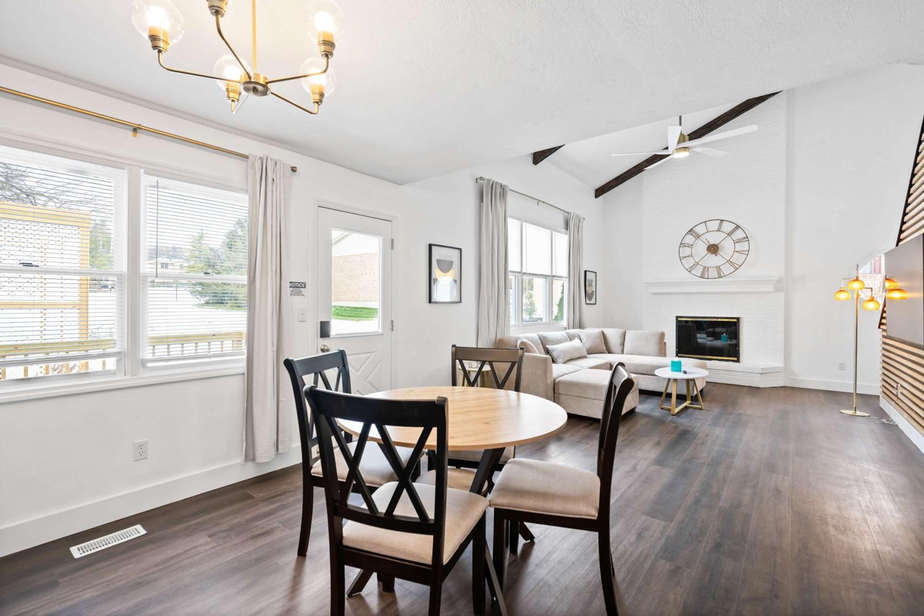 Nookside Grand Estate For 8