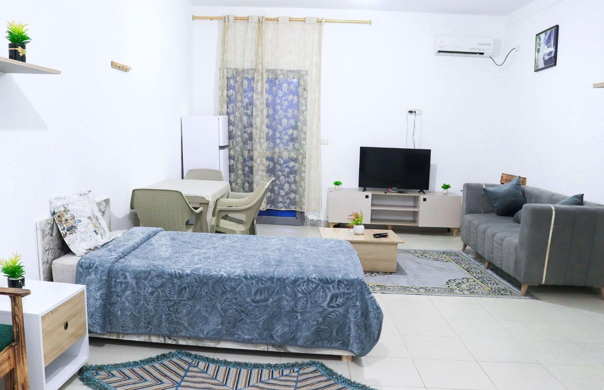 Elegant 2-Bedroom Apartment in the Heart of Sidi Bouzid , Essafir Residence