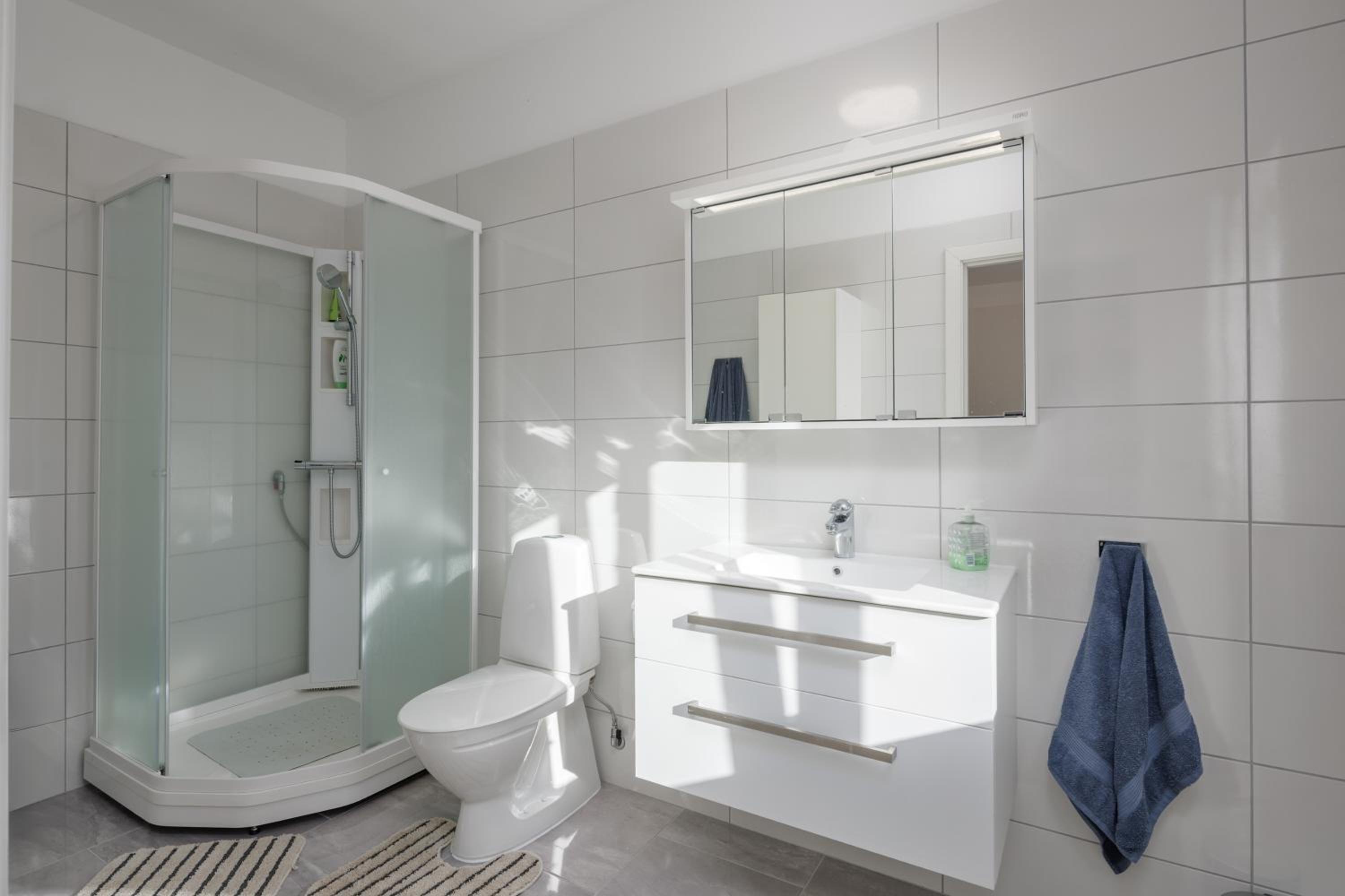 Casa Berton - Heated Saltwater Pool - Happy Rentals