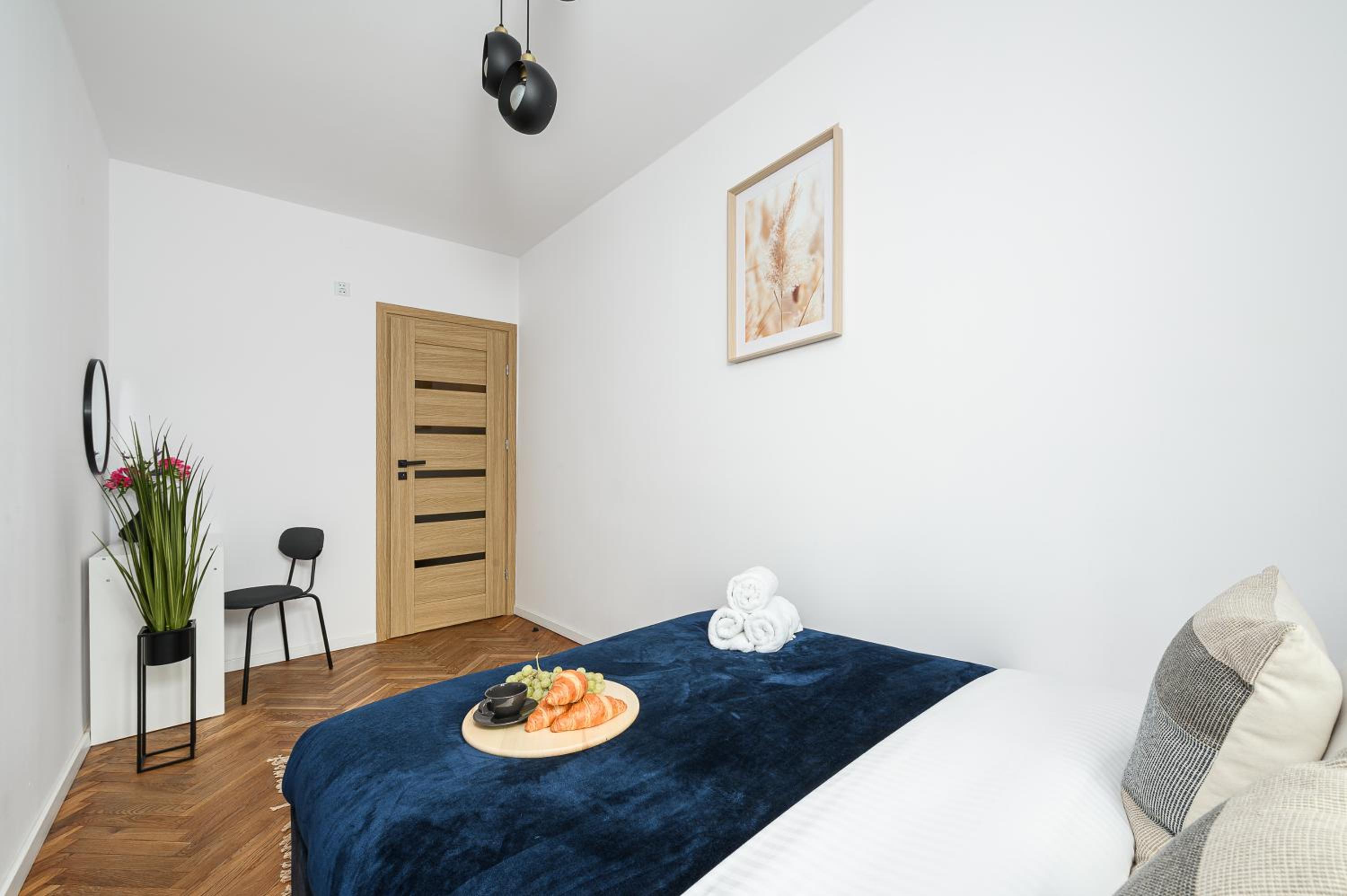 Lumina 2-room apartment near the Old Town